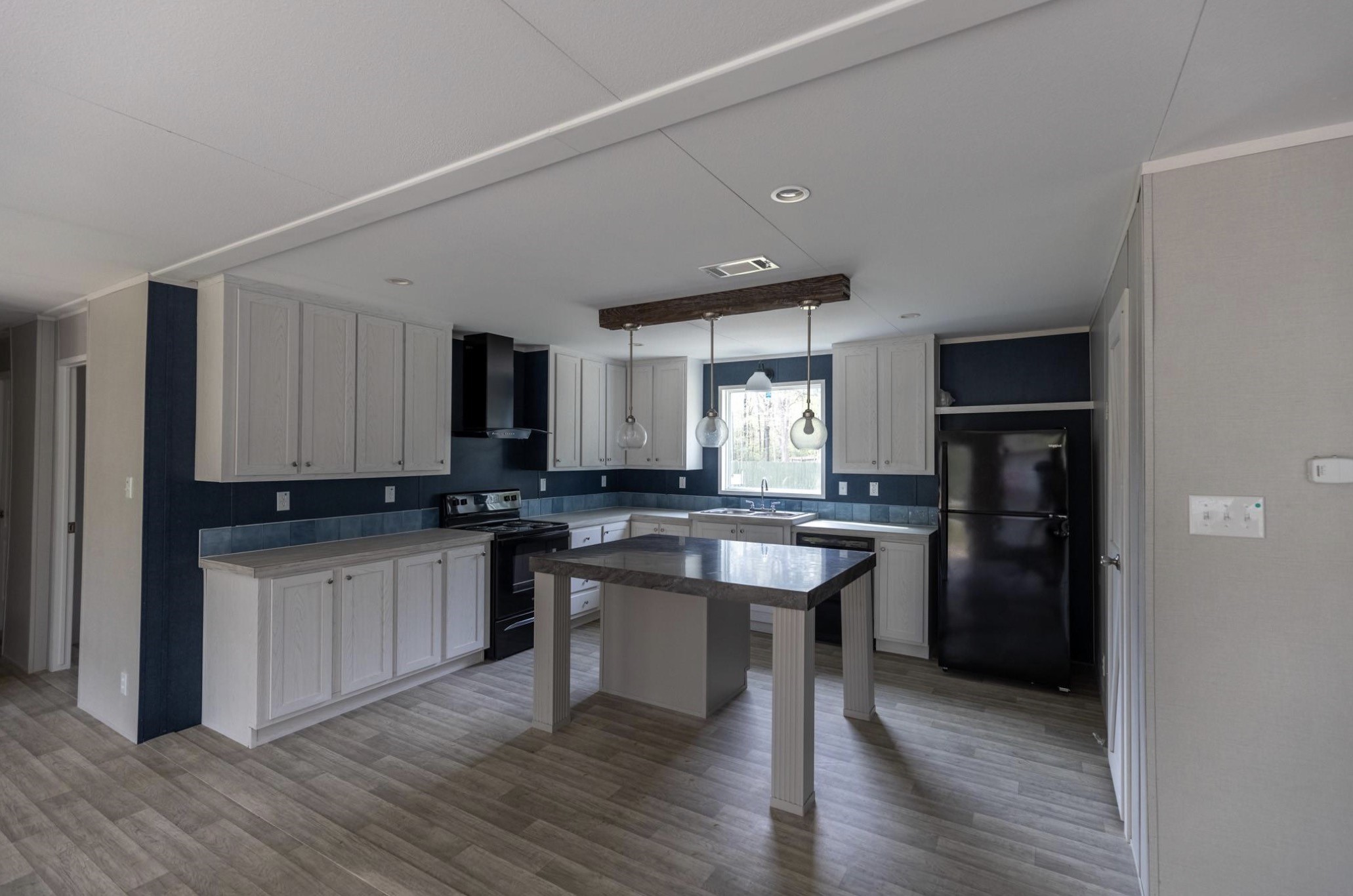 3626 Trent Road Property Photo 4