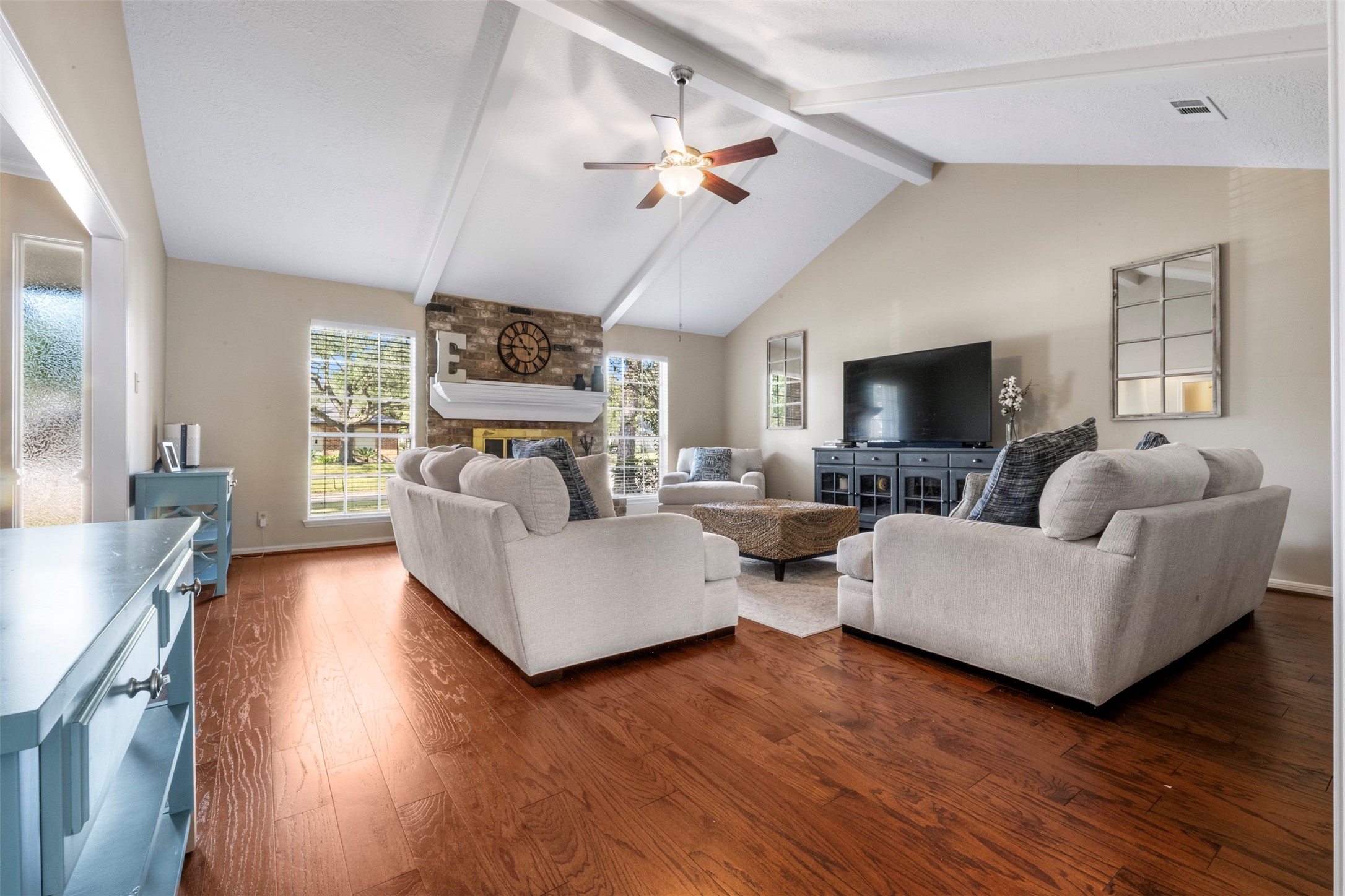 1018 Trowbridge Drive Property Photo 3