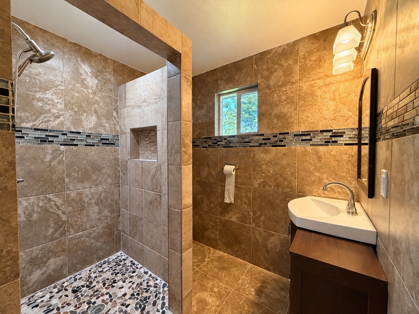 369 County Road 3556 Road Property Photo 10
