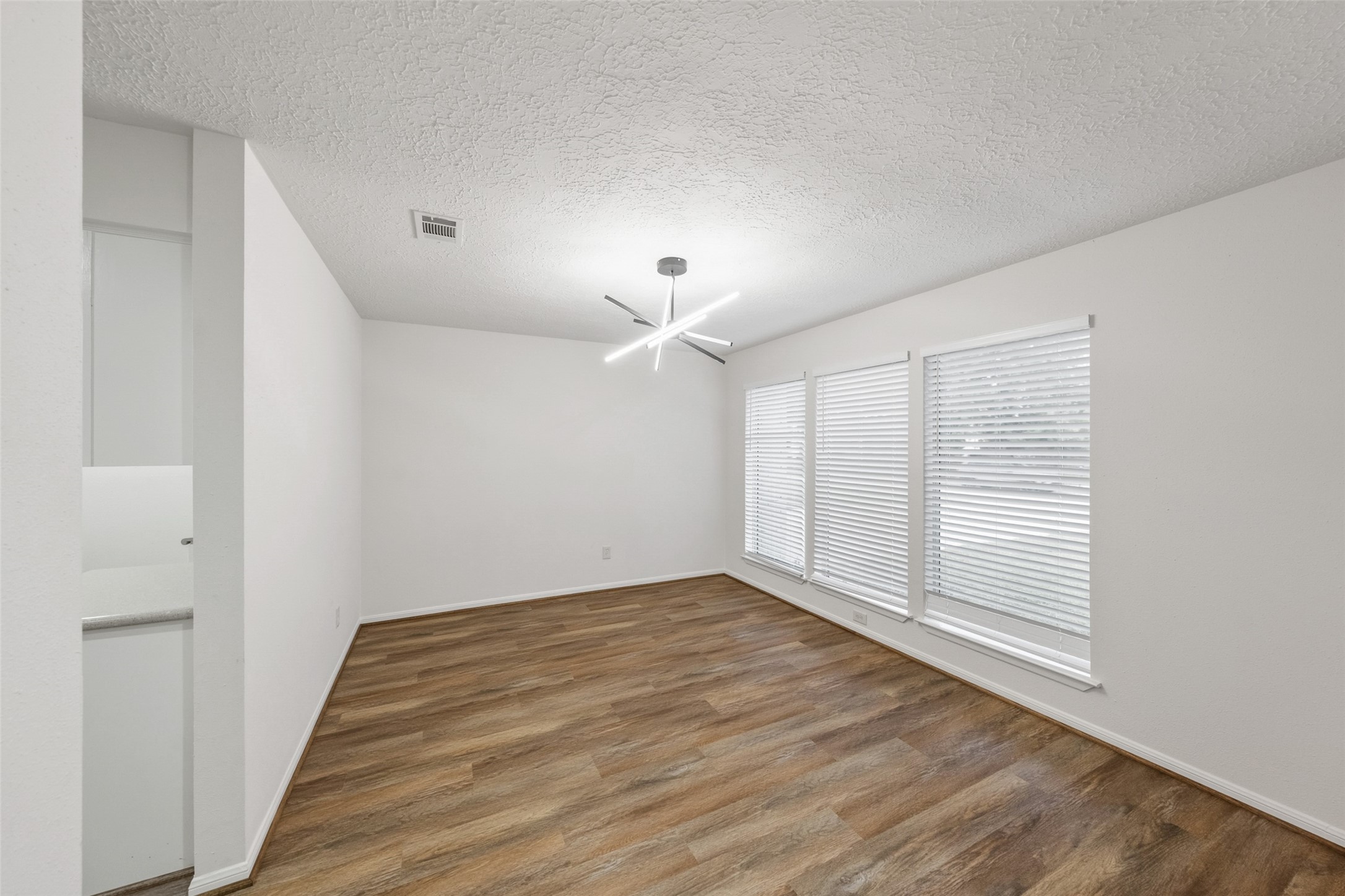 9014 Kirkmont Drive Property Photo 26