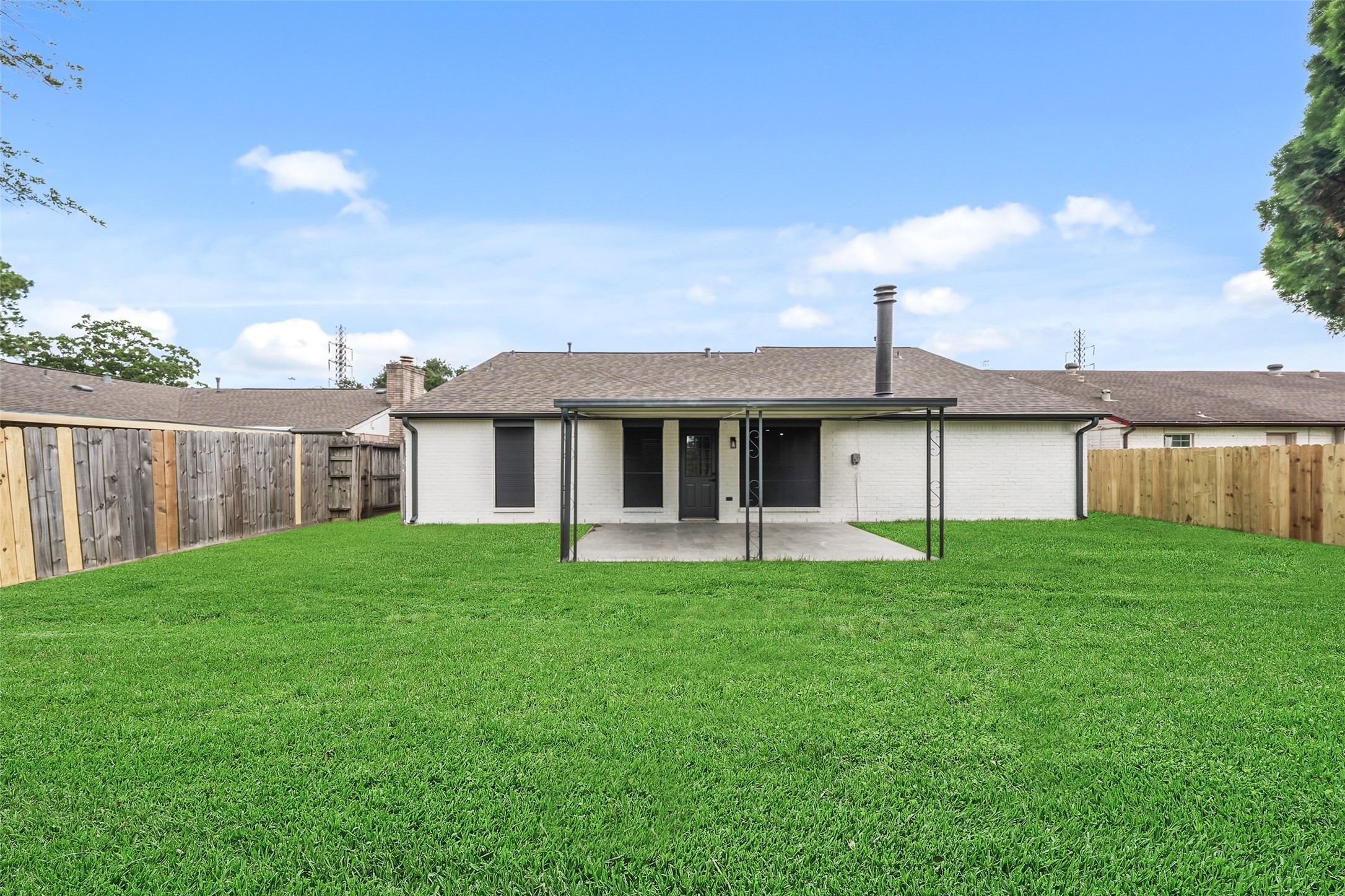 9014 Kirkmont Drive Property Photo 33