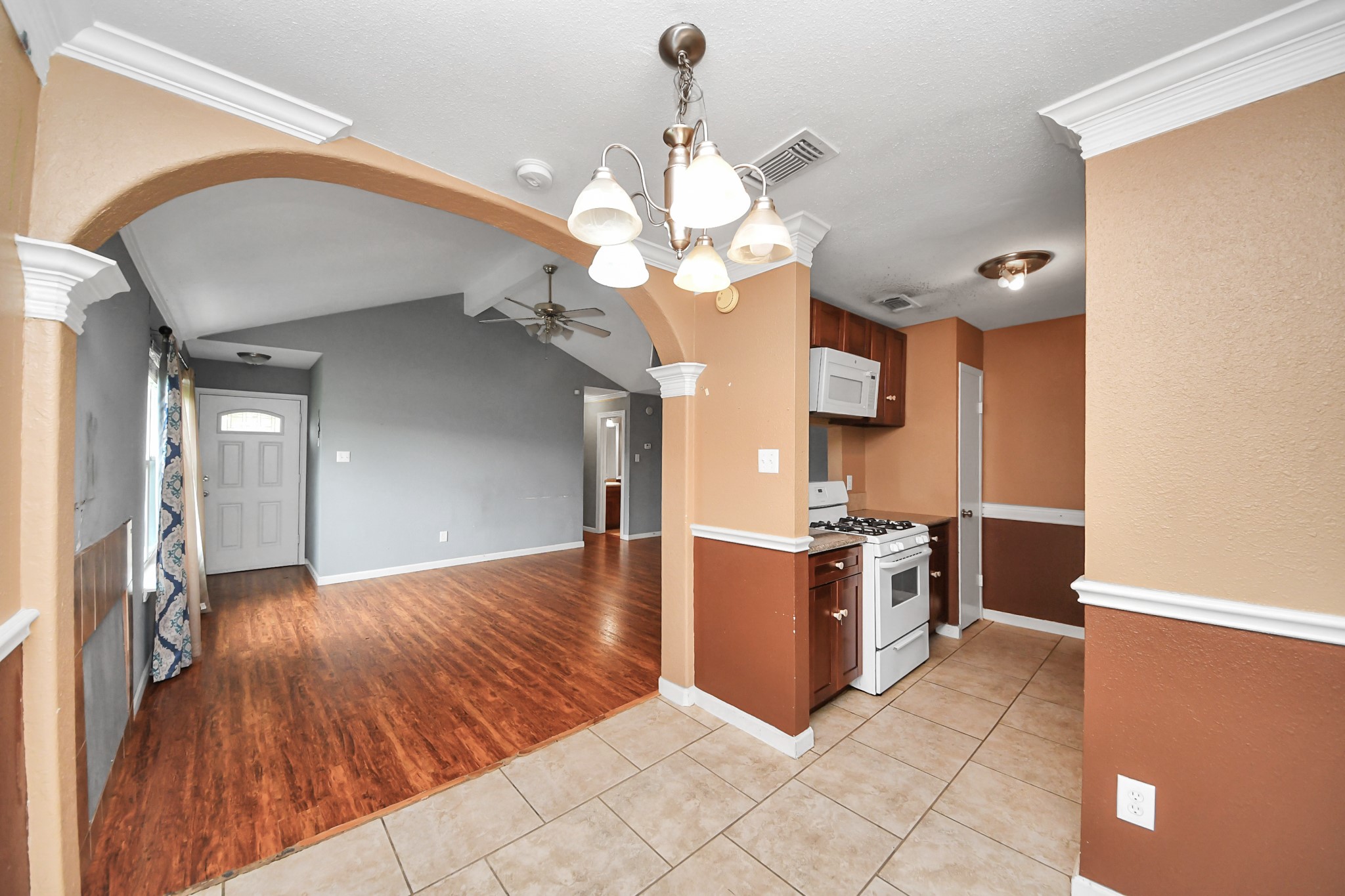 5534 Ambern Drive Property Photo 9