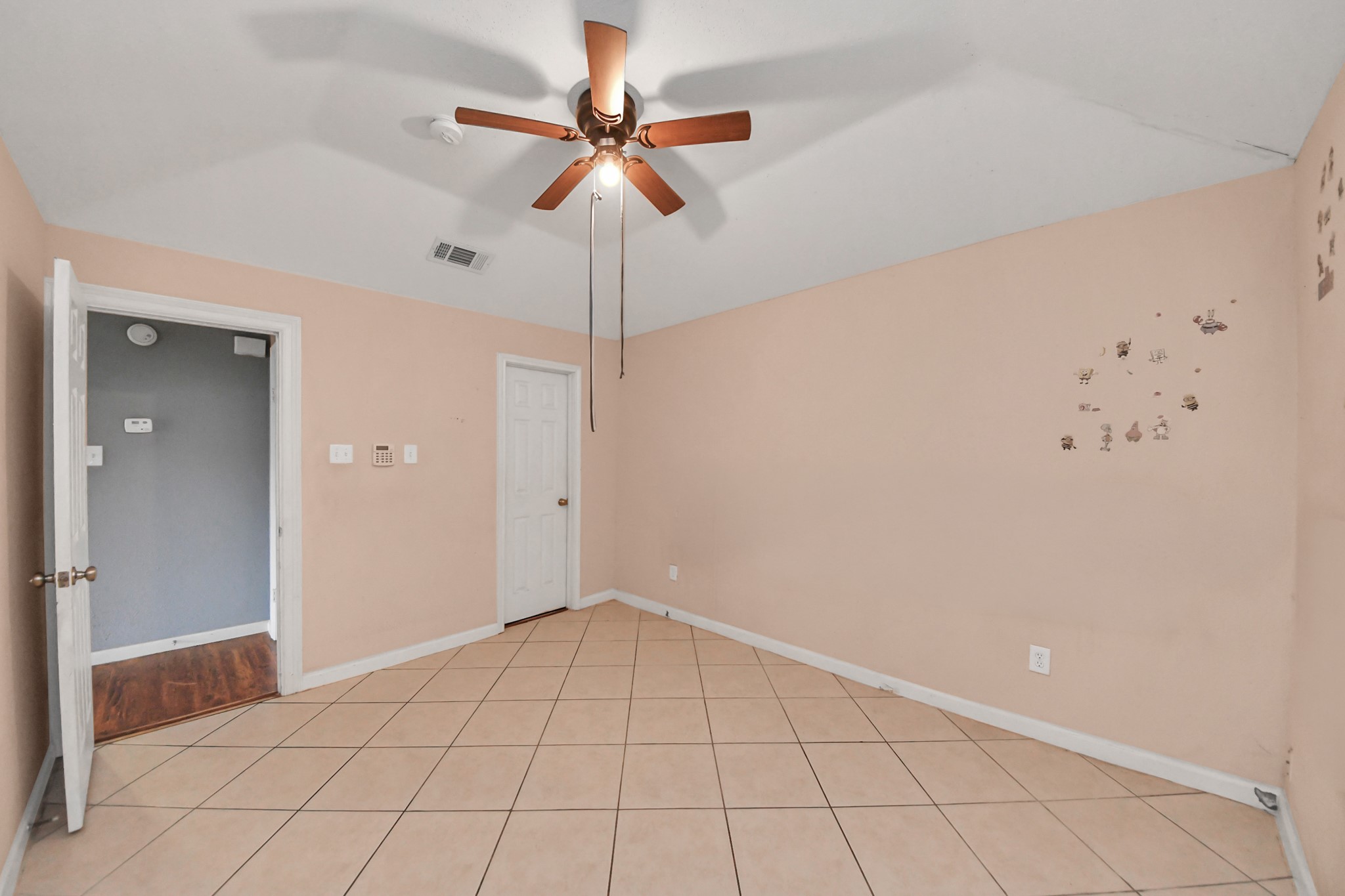 5534 Ambern Drive Property Photo 14