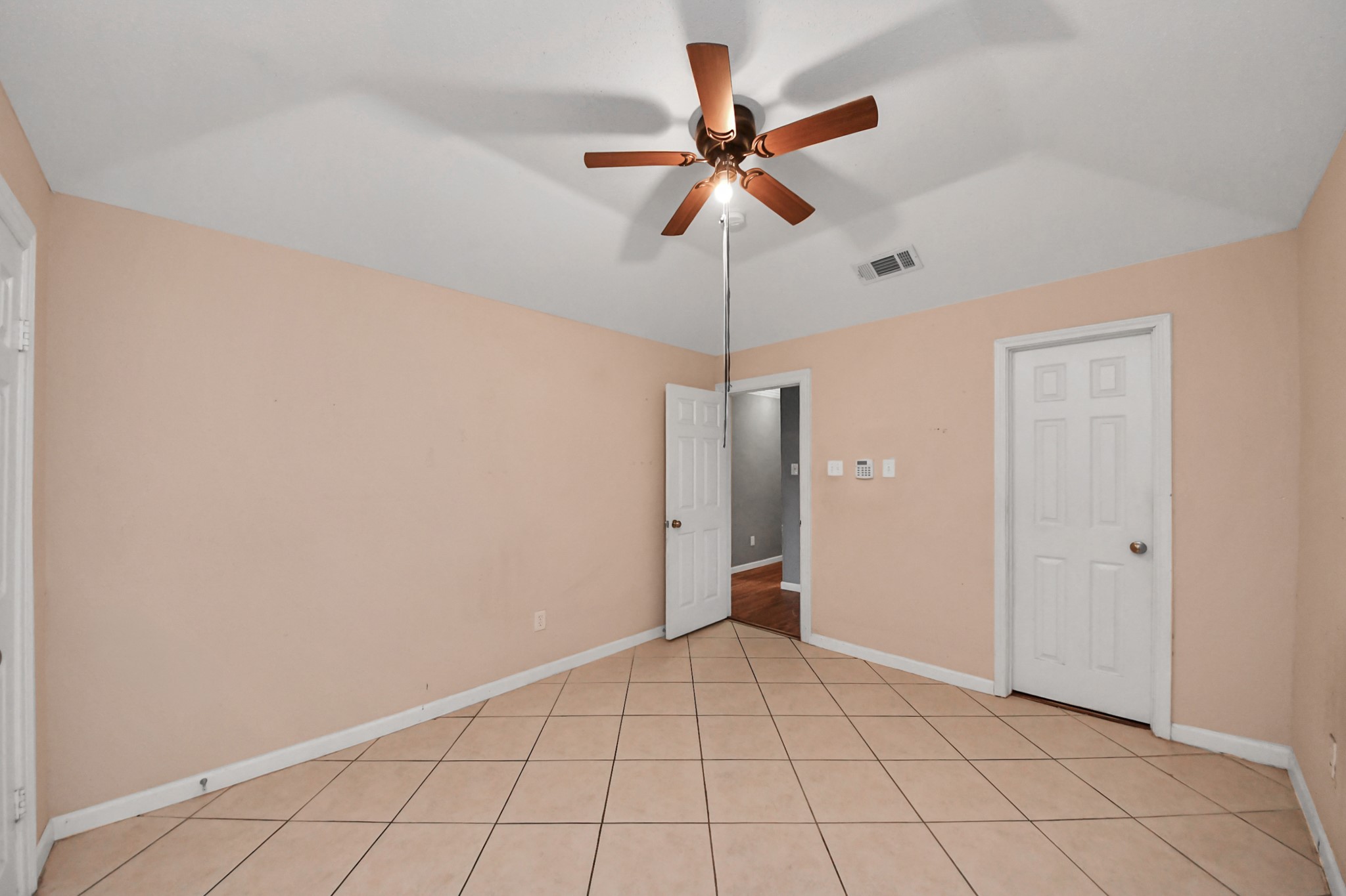 5534 Ambern Drive Property Photo 17