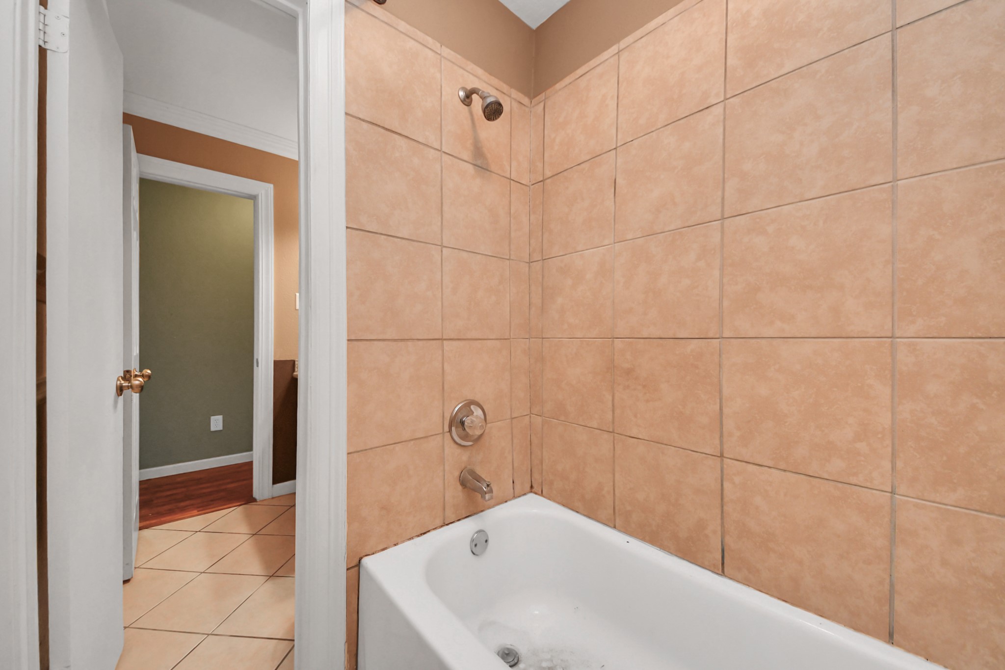 5534 Ambern Drive Property Photo 22