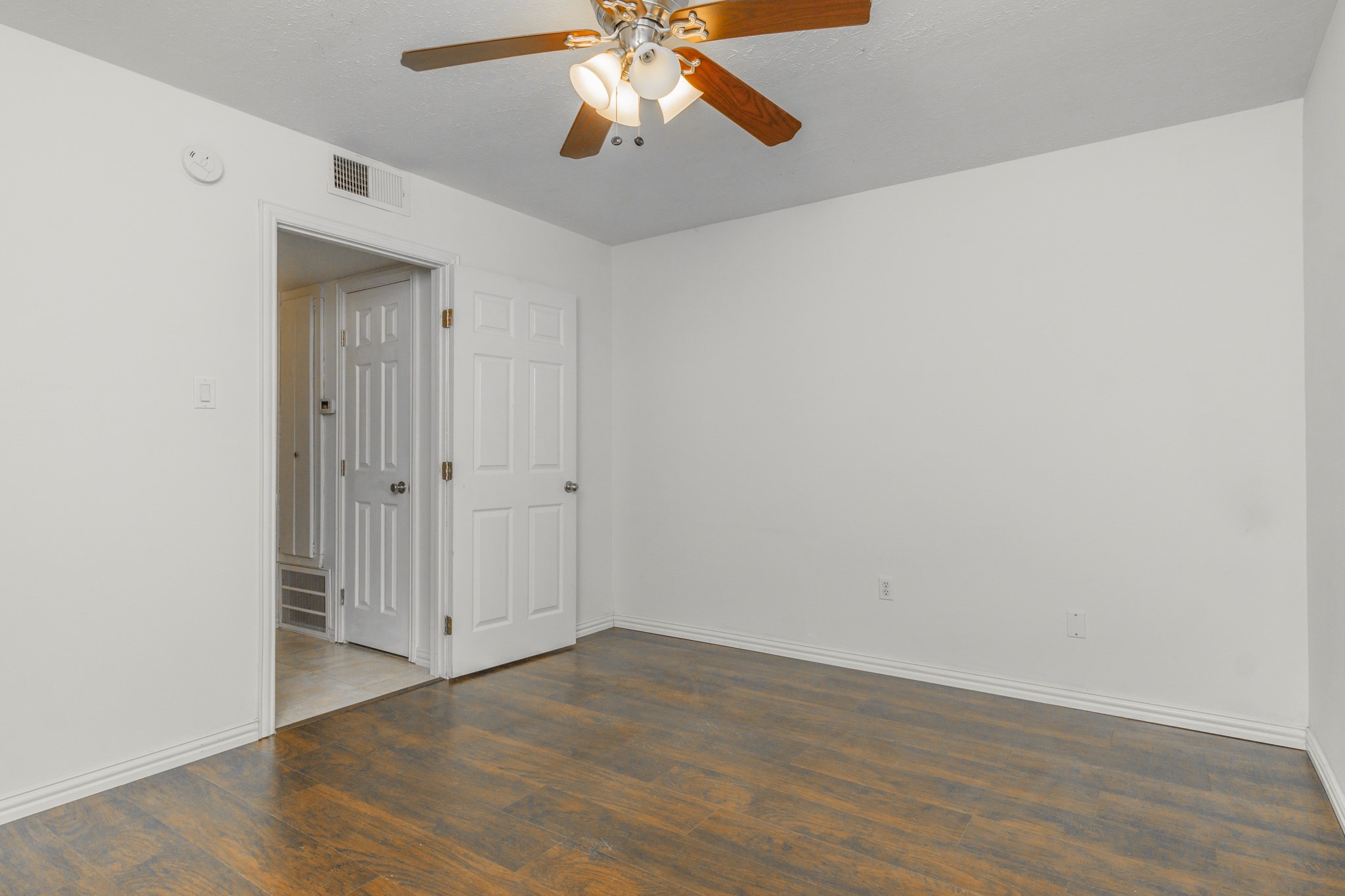 600 19th Street 9 Property Photo 17