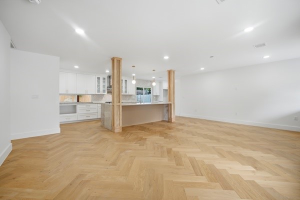 1903 Sedgie Drive Property Photo 3