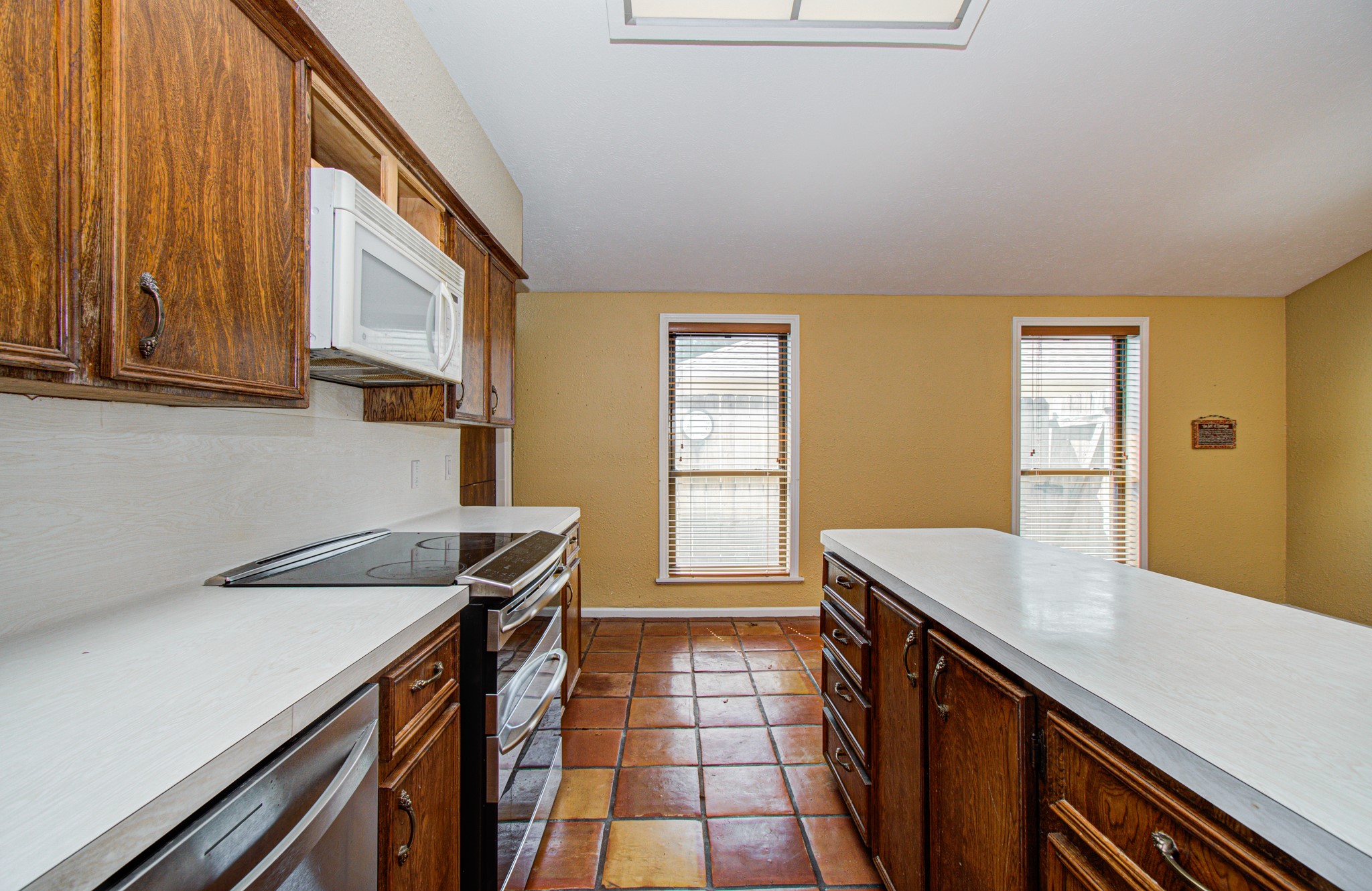 16214 Coral Bay Street Property Photo 25