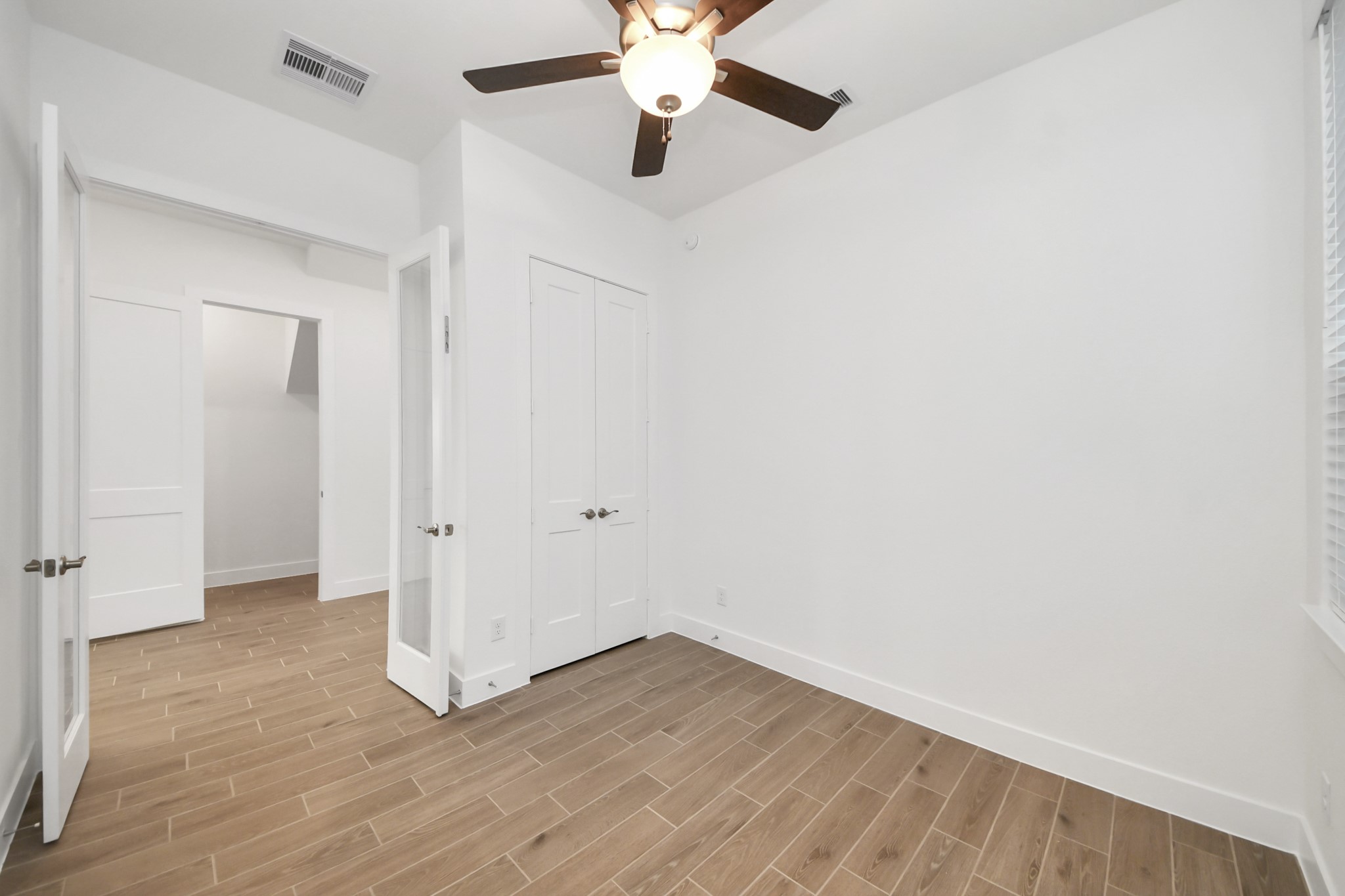 25026 Midnight Willow Property Photo 12