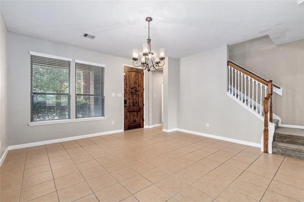 4315 Foster Gardens Lane Property Photo 5