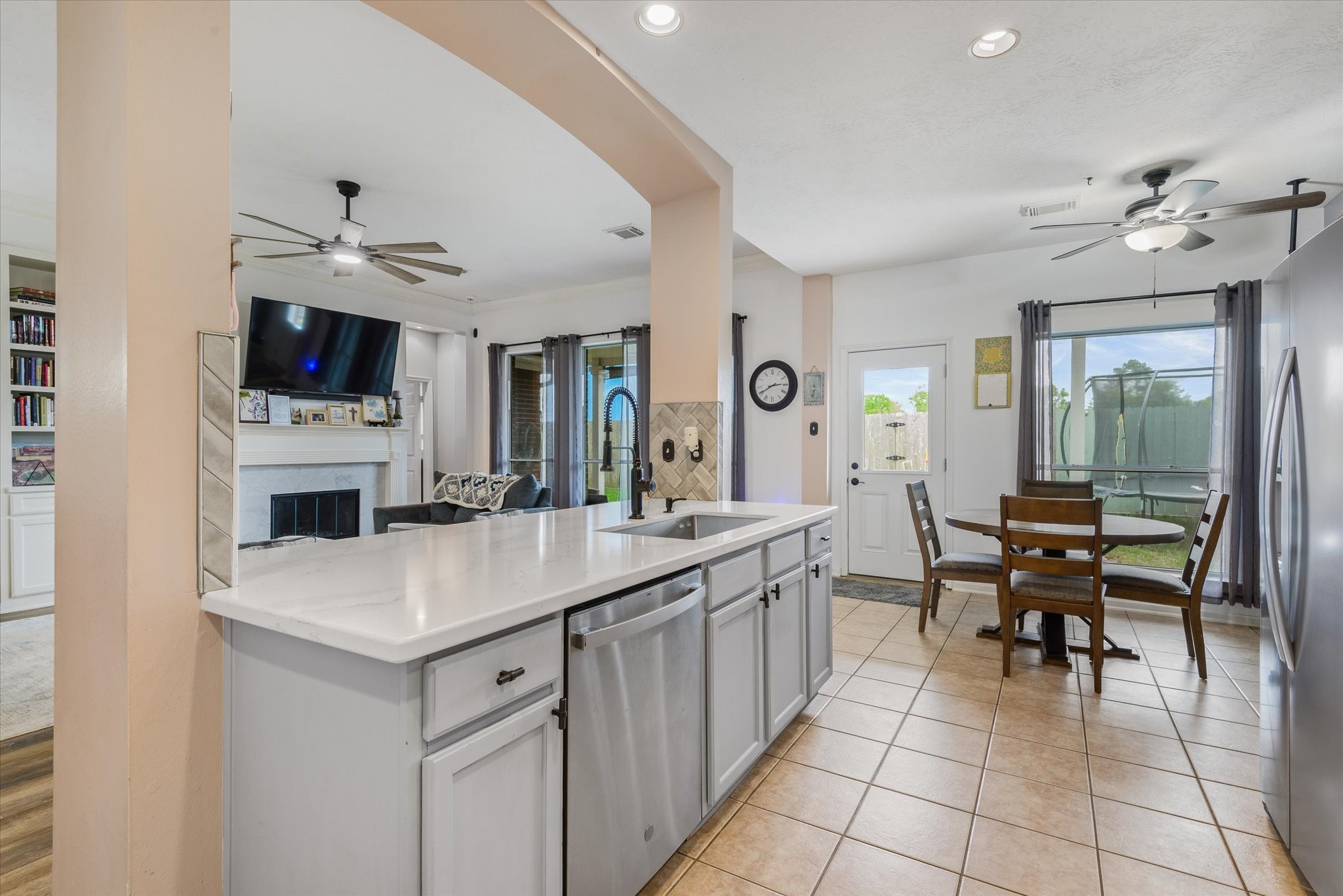 5135 Candlewood Drive Property Photo 13