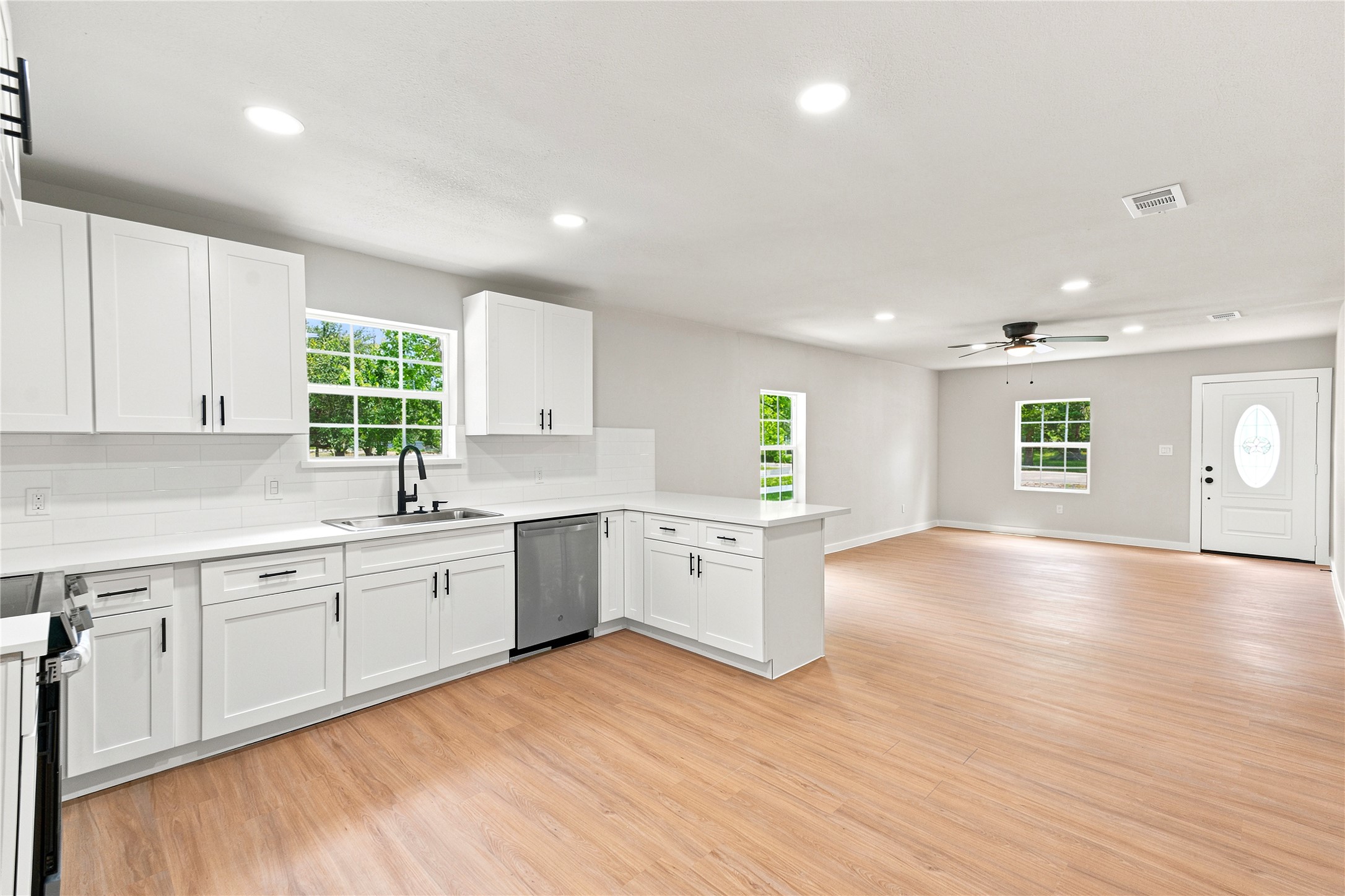 8414 Schiro Road Property Photo 13