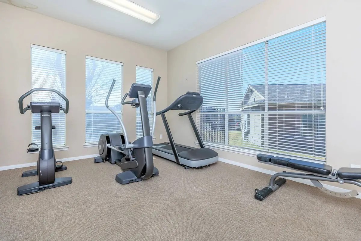 409 Riverhill Loop Property Photo 9