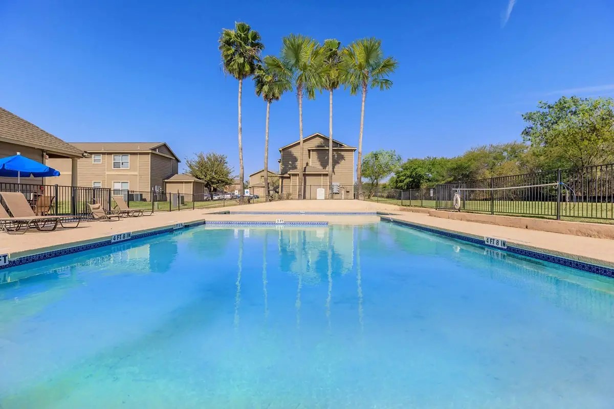 409 Riverhill Loop Property Photo 10