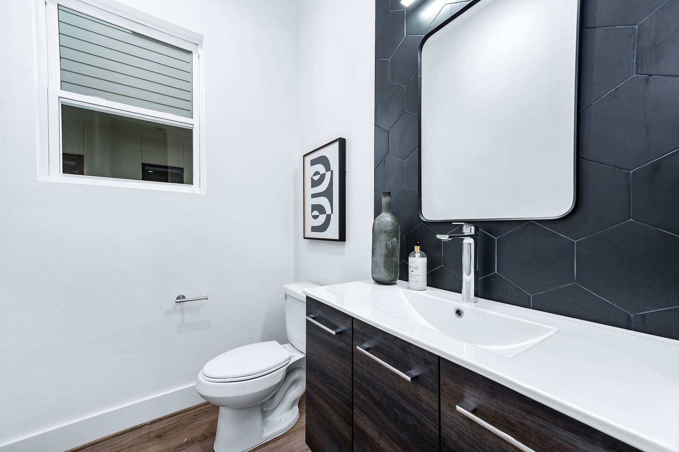 3509 Mcilhenny Street Property Photo 9