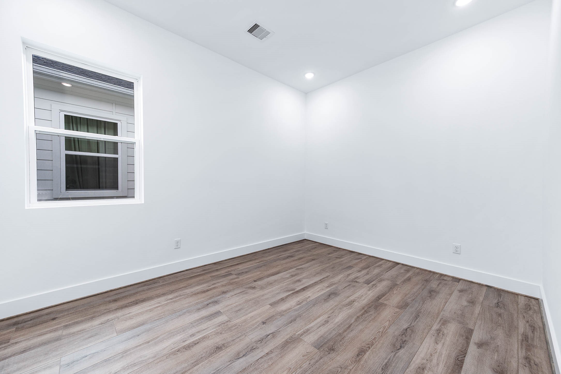 3509 Mcilhenny Street Property Photo 29