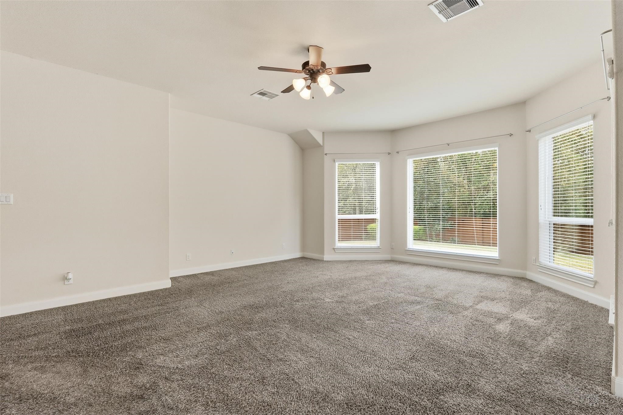 3226 Explorer Way Property Photo 7