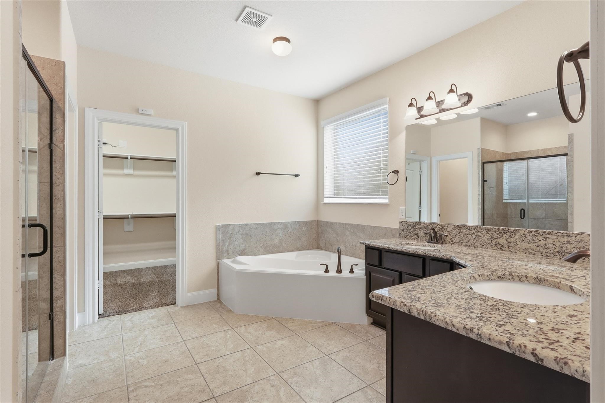 3226 Explorer Way Property Photo 12