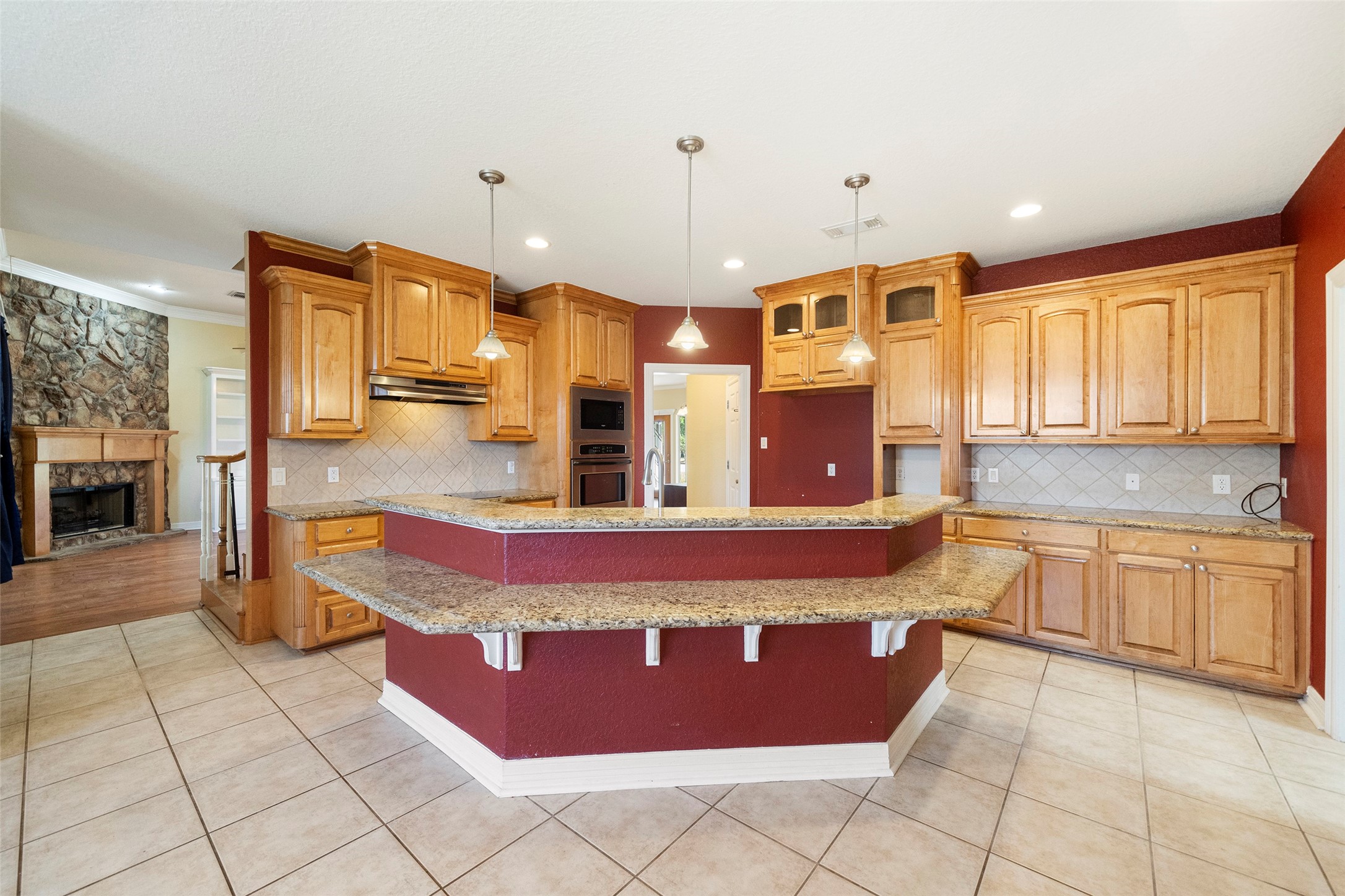 2422 Turberry Drive Property Photo 5