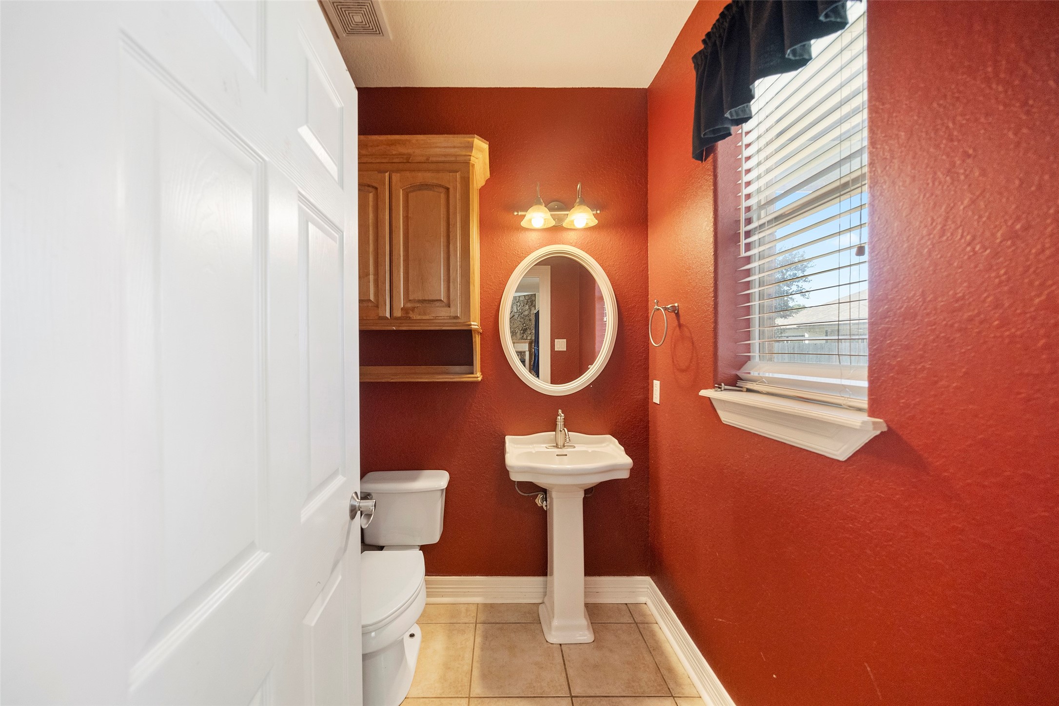 2422 Turberry Drive Property Photo 19