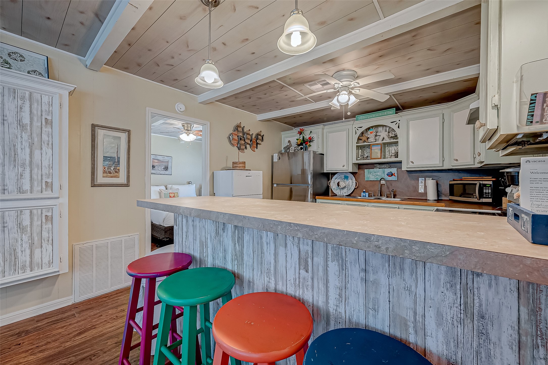 1115 White Cap Drive Property Photo 8