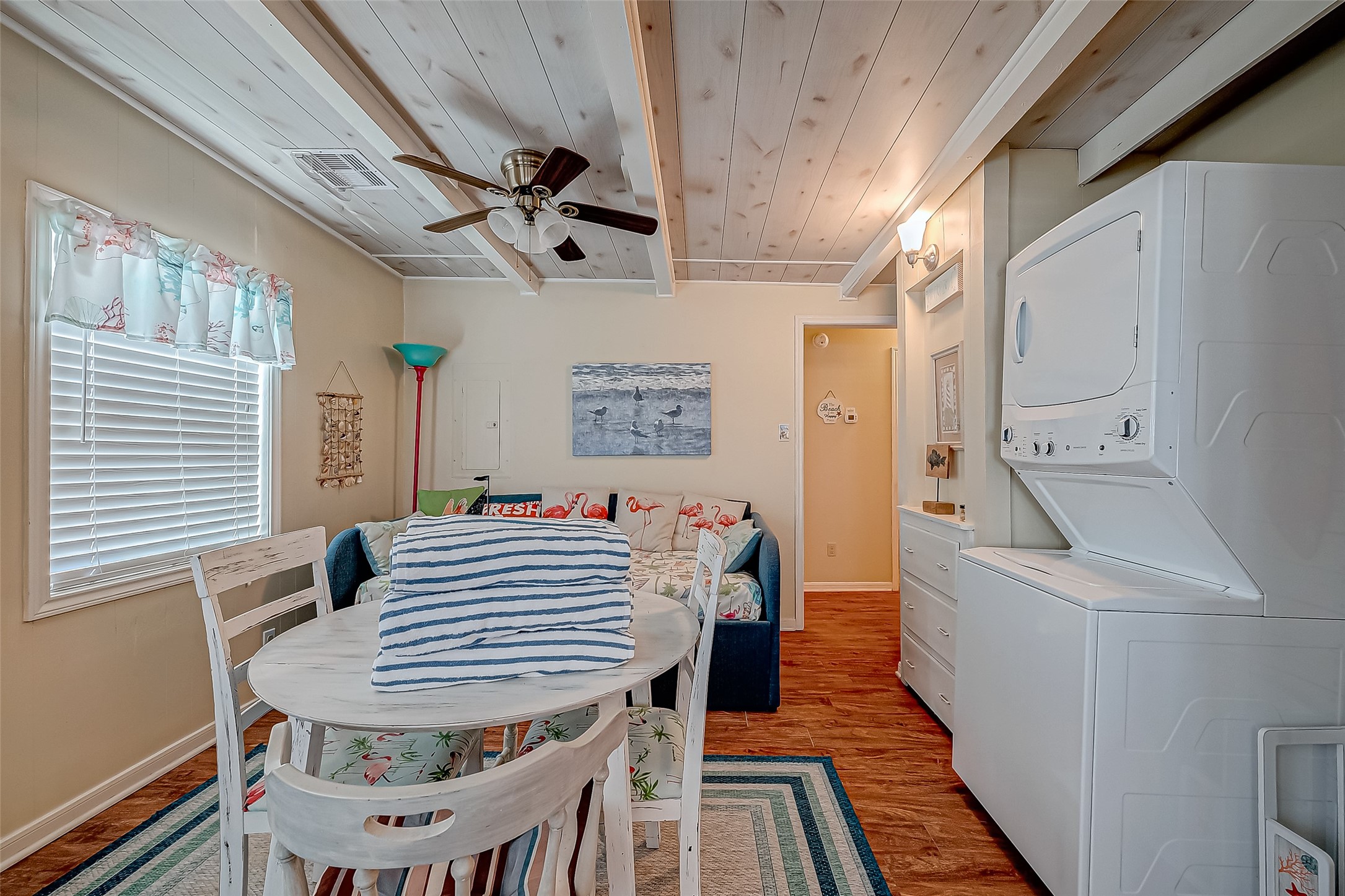 1115 White Cap Drive Property Photo 15