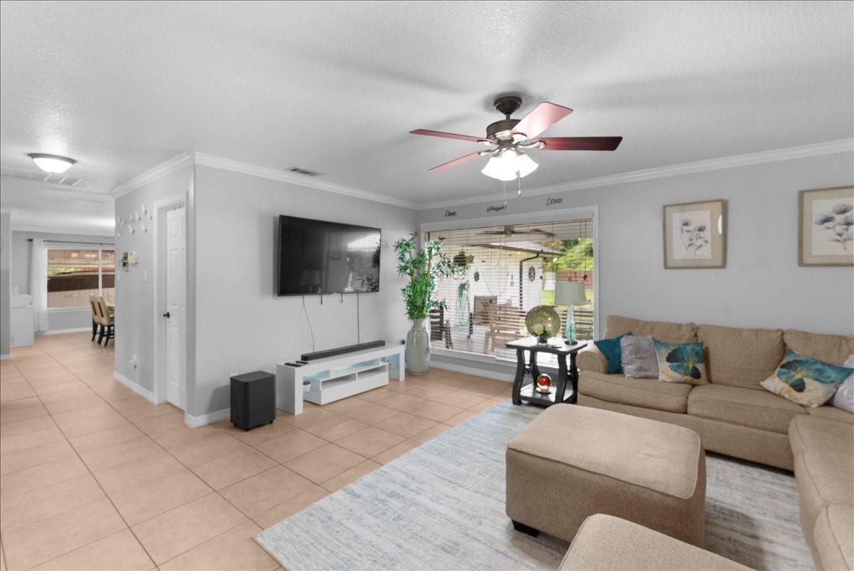 12116 Mills Lane, Houston Tx 77065 Property Photo 13