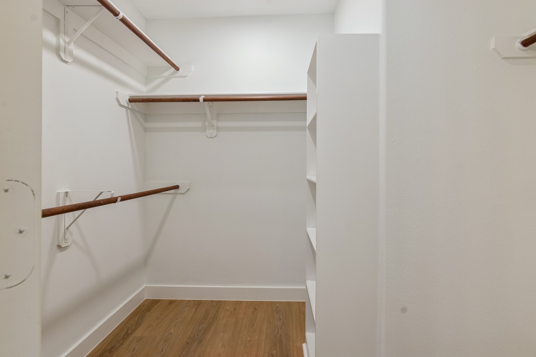 13167 Peppergate Lane Property Photo 17