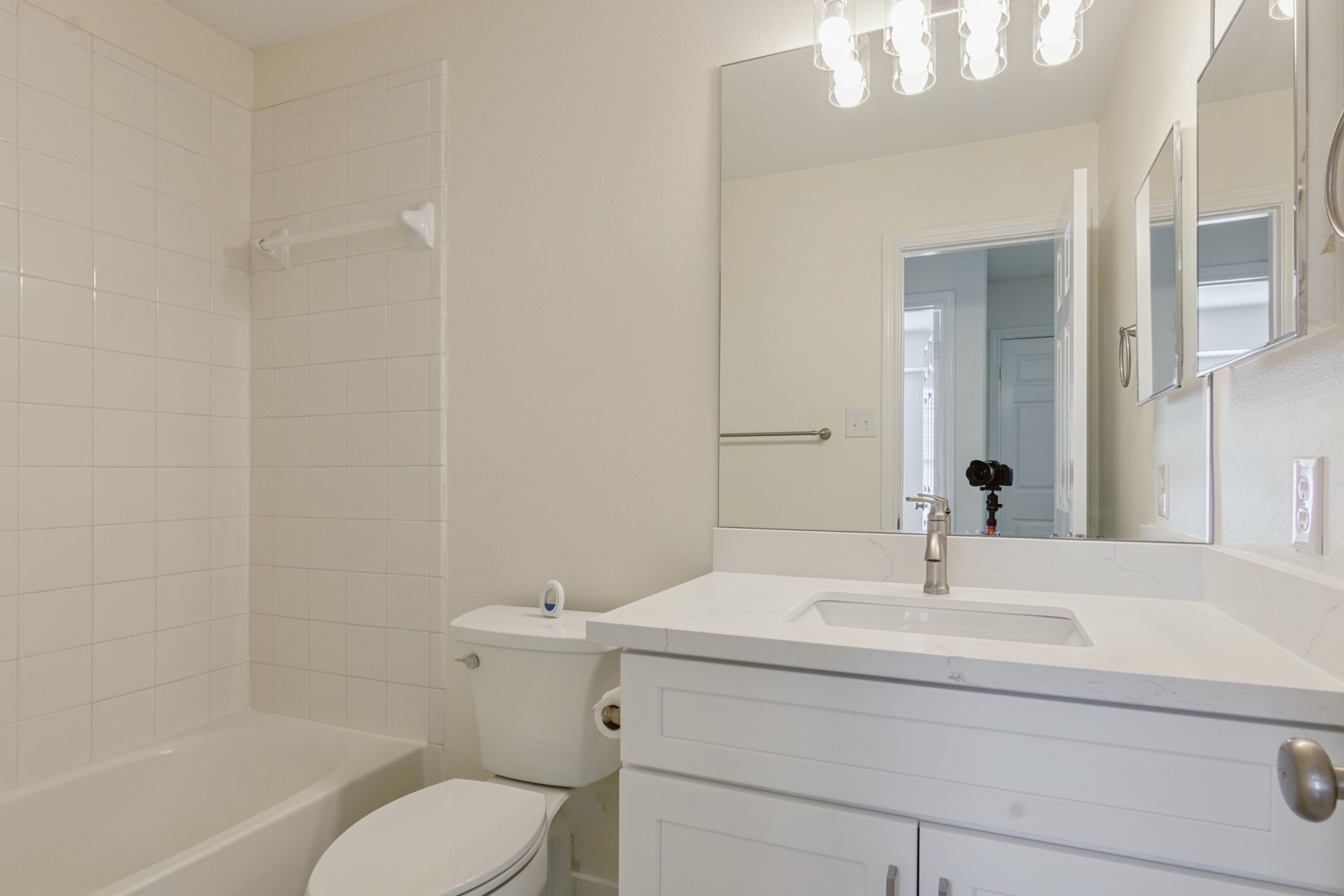 13167 Peppergate Lane Property Photo 19