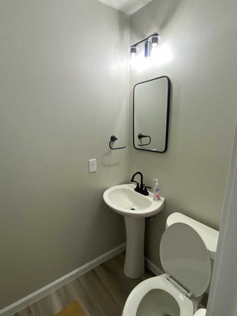 7427 Evans Street Property Photo 10