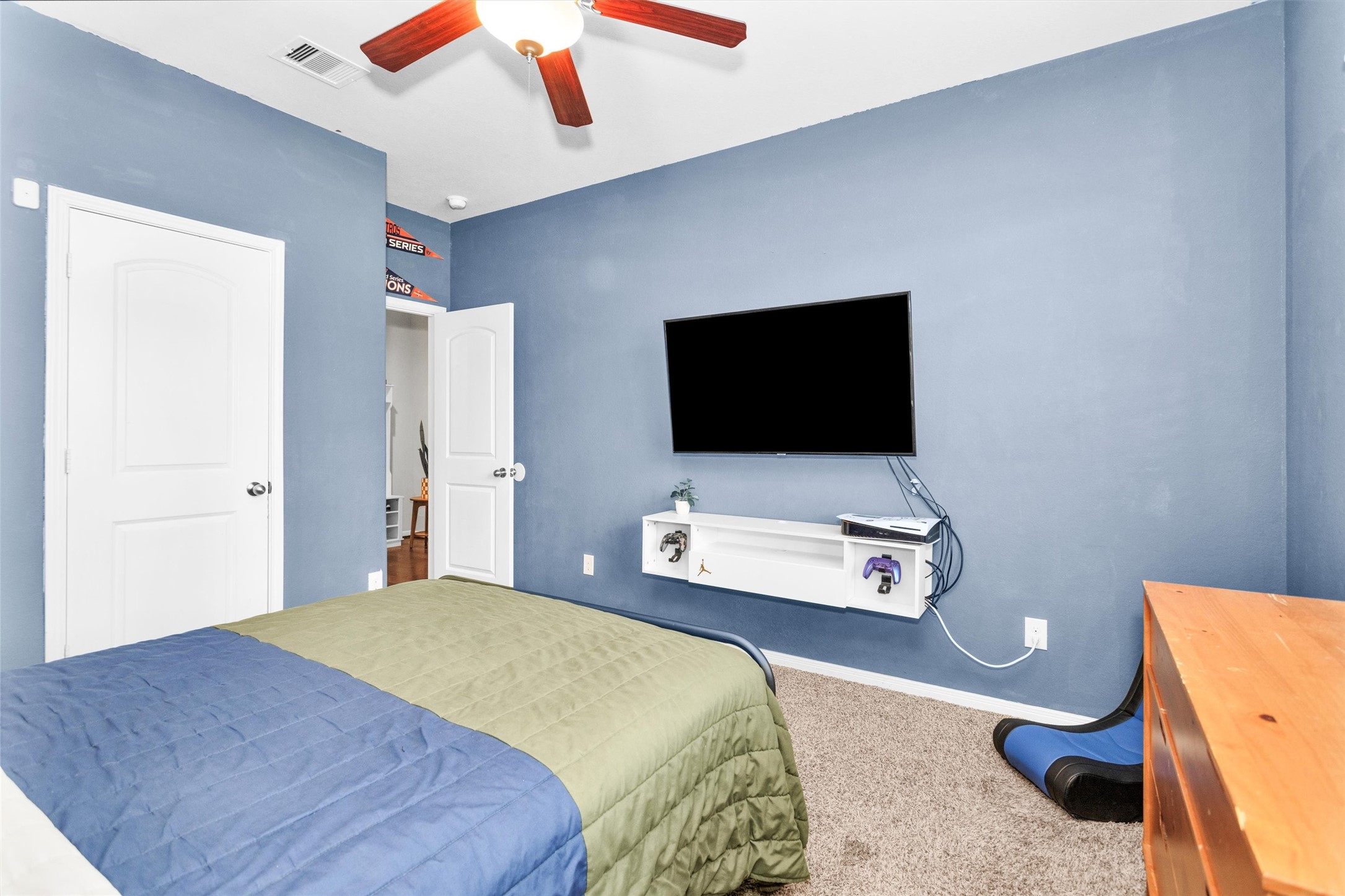 4618 Axis Trail Property Photo 31