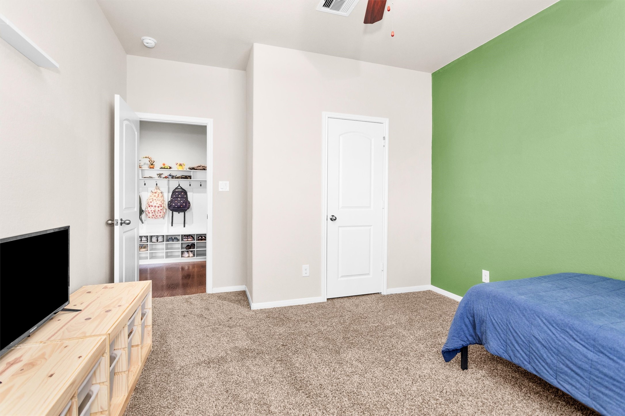 4618 Axis Trail Property Photo 34