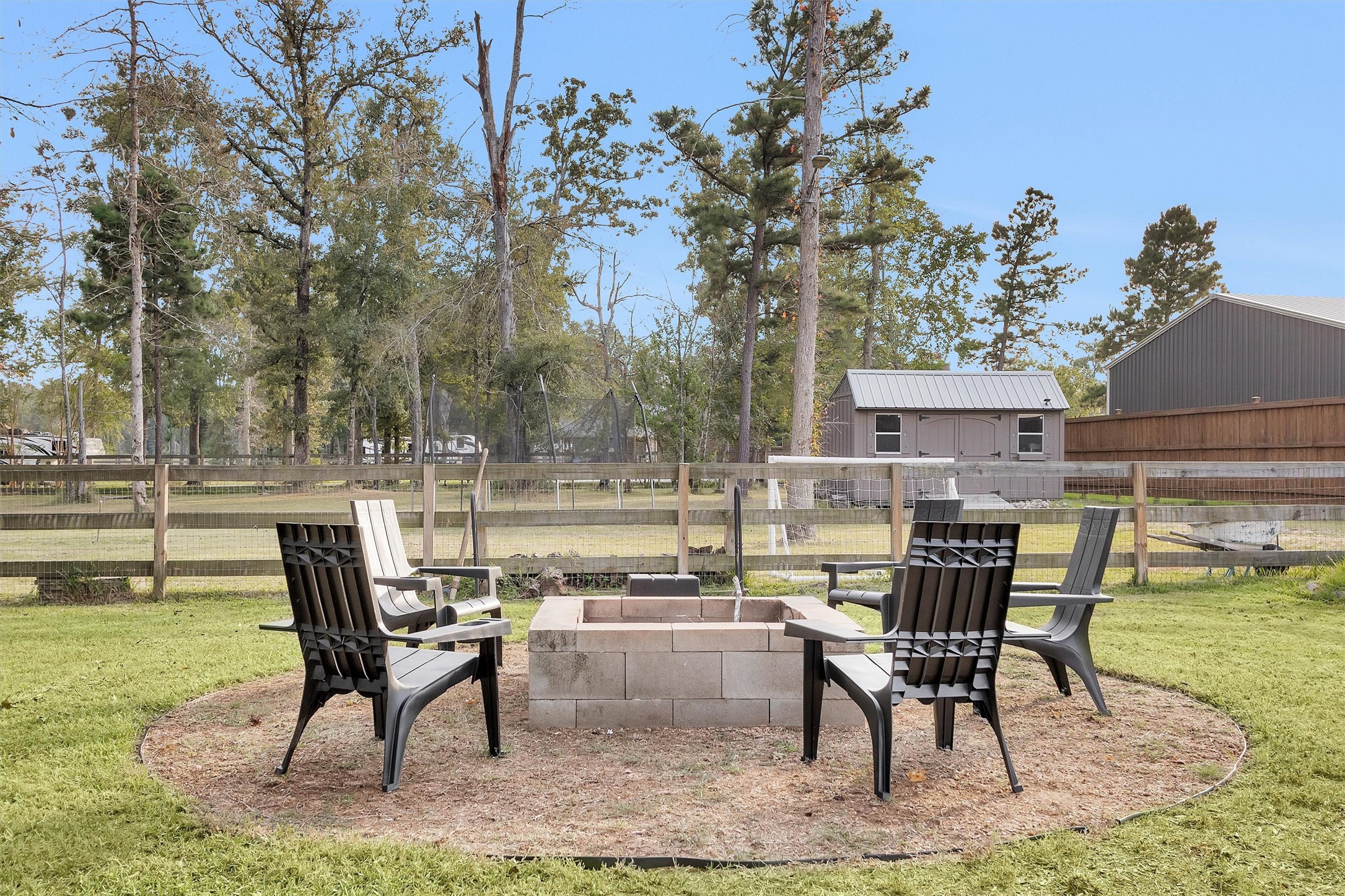 4618 Axis Trail Property Photo 42