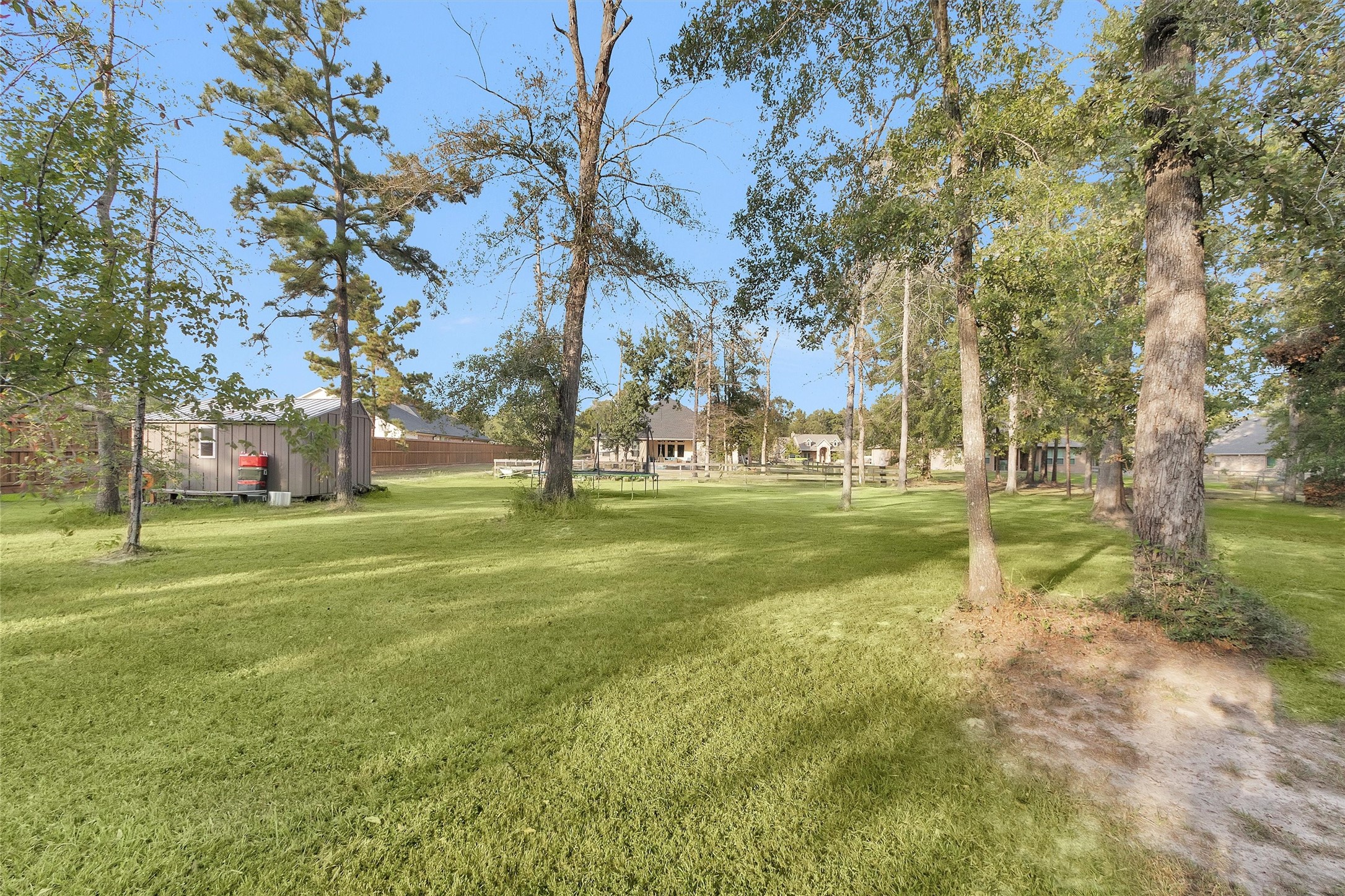 4618 Axis Trail Property Photo 47