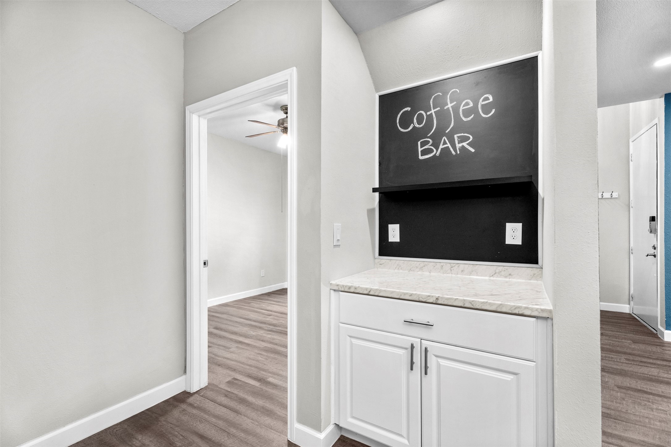 1881 Bering Drive 55 Property Photo 11