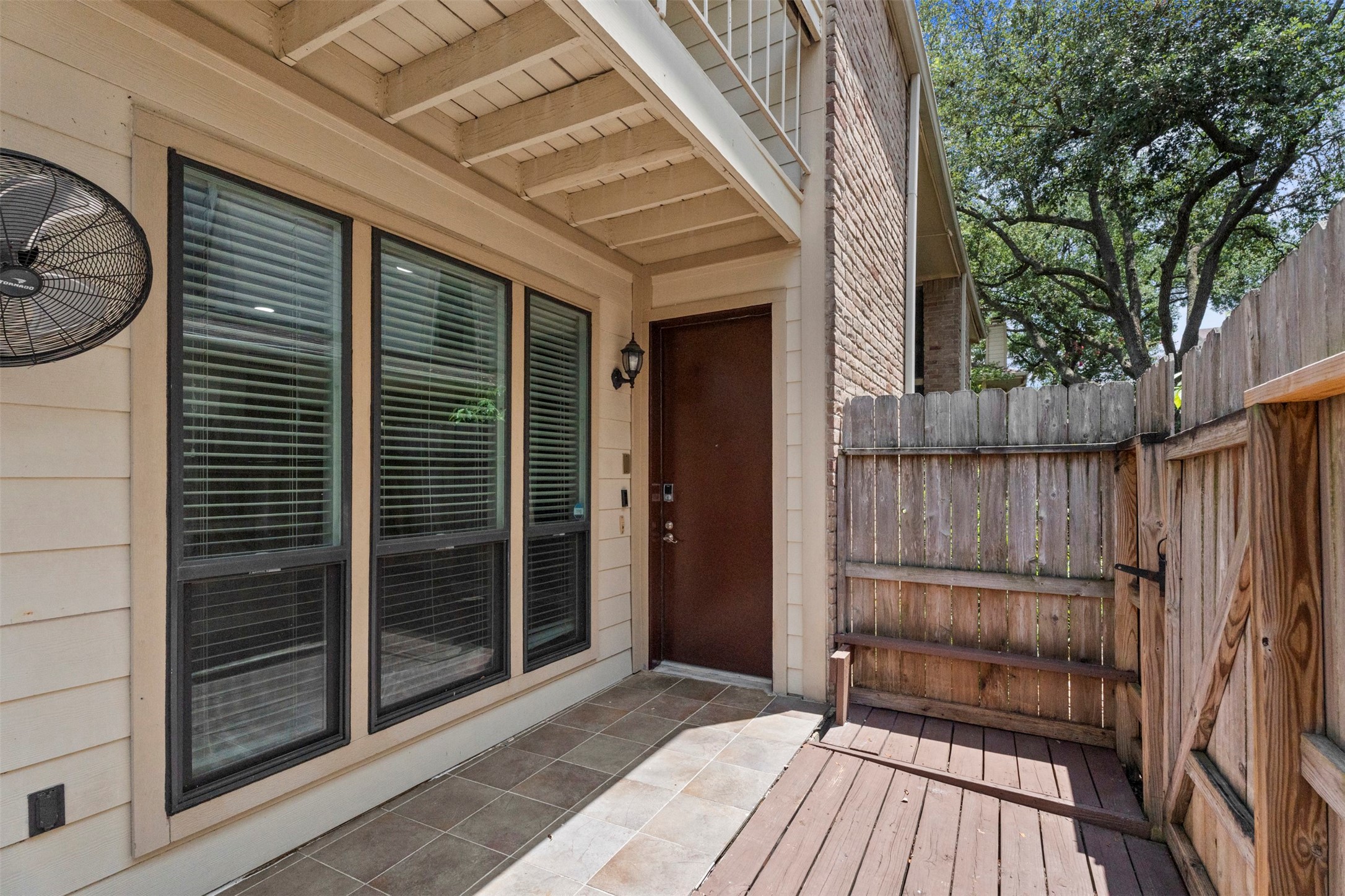 1881 Bering Drive 55 Property Photo 27