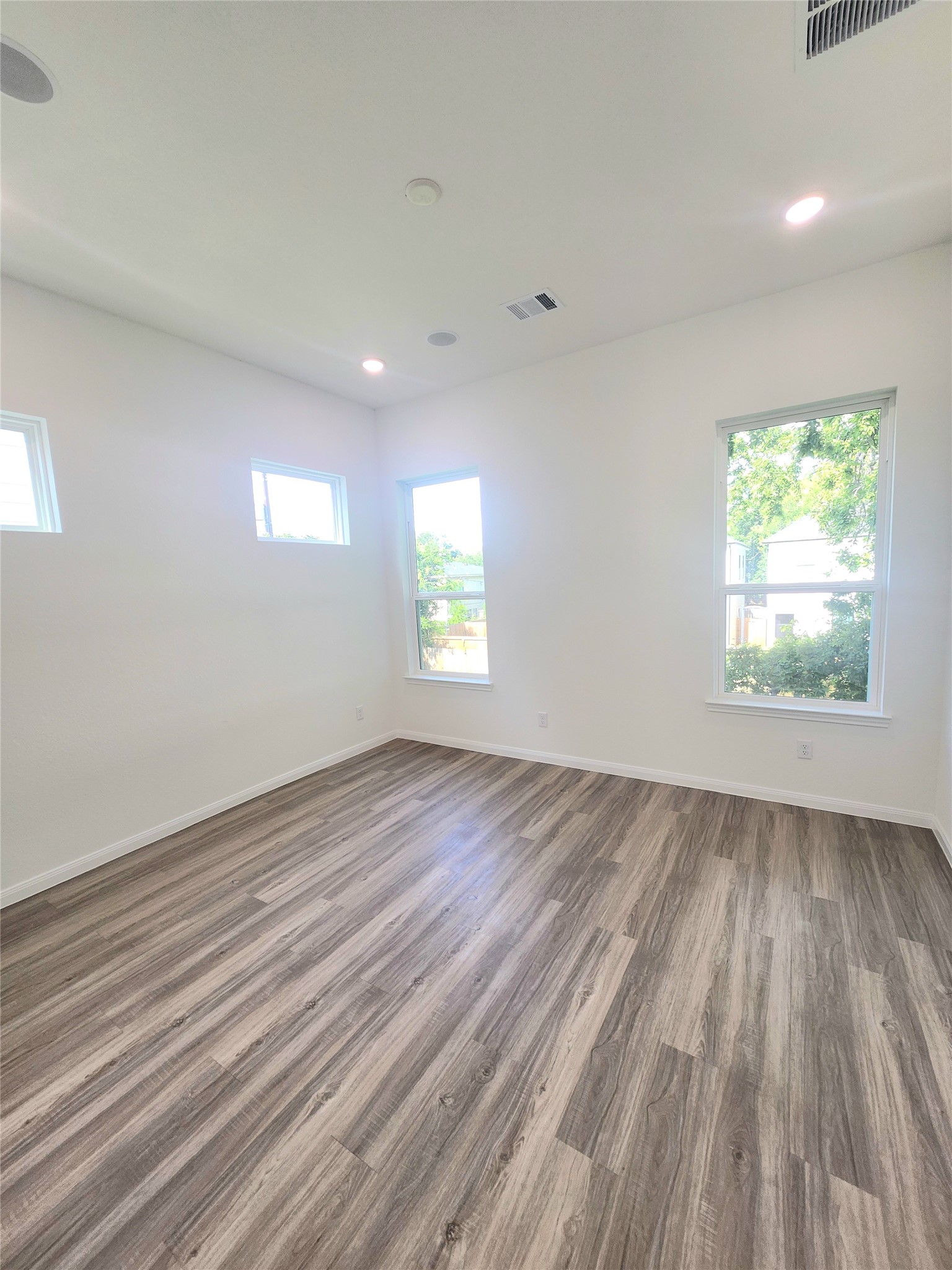 4713 Mallow Street C Property Photo 20