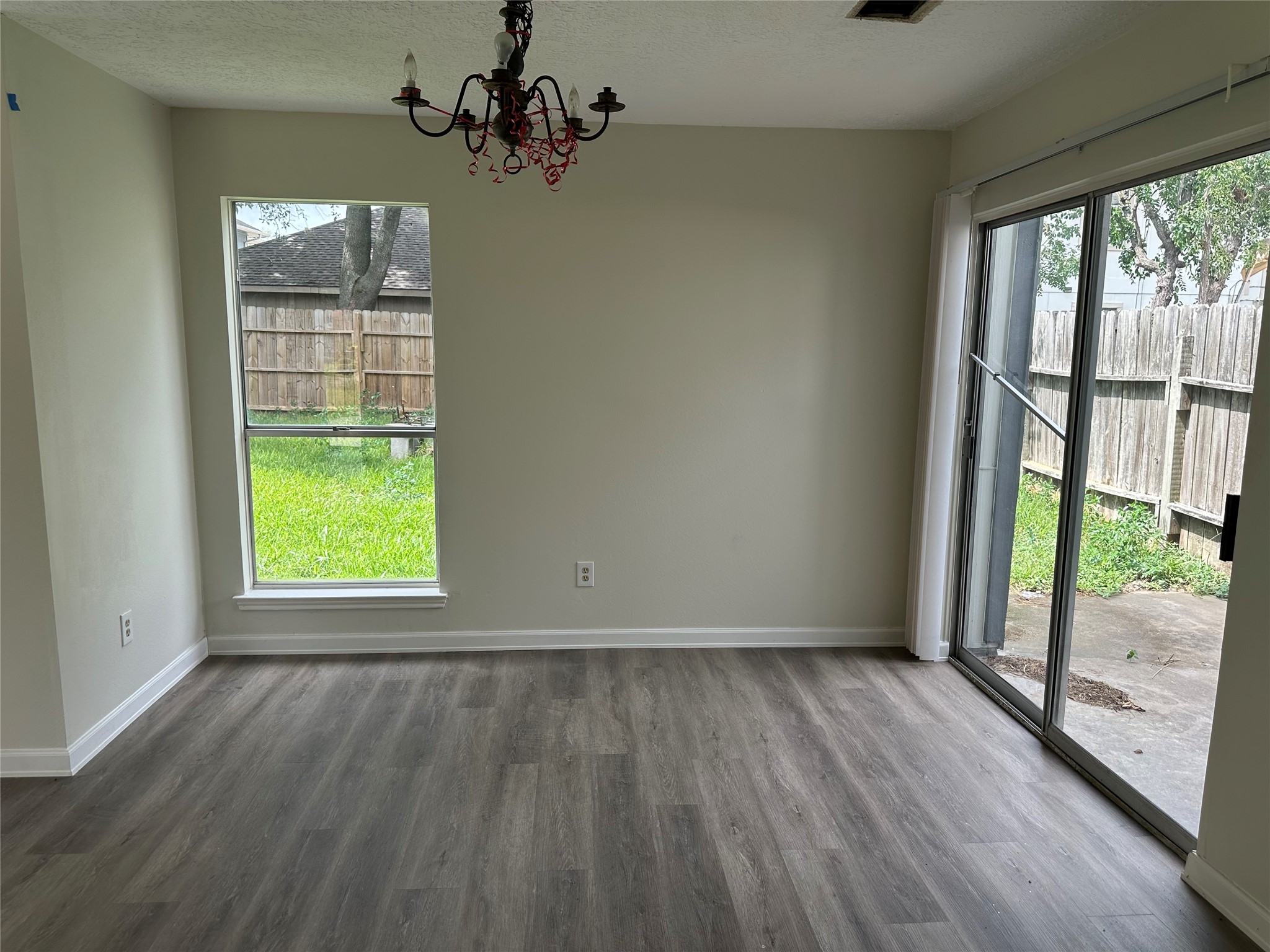 9302 Spindlewood Drive Property Photo 6