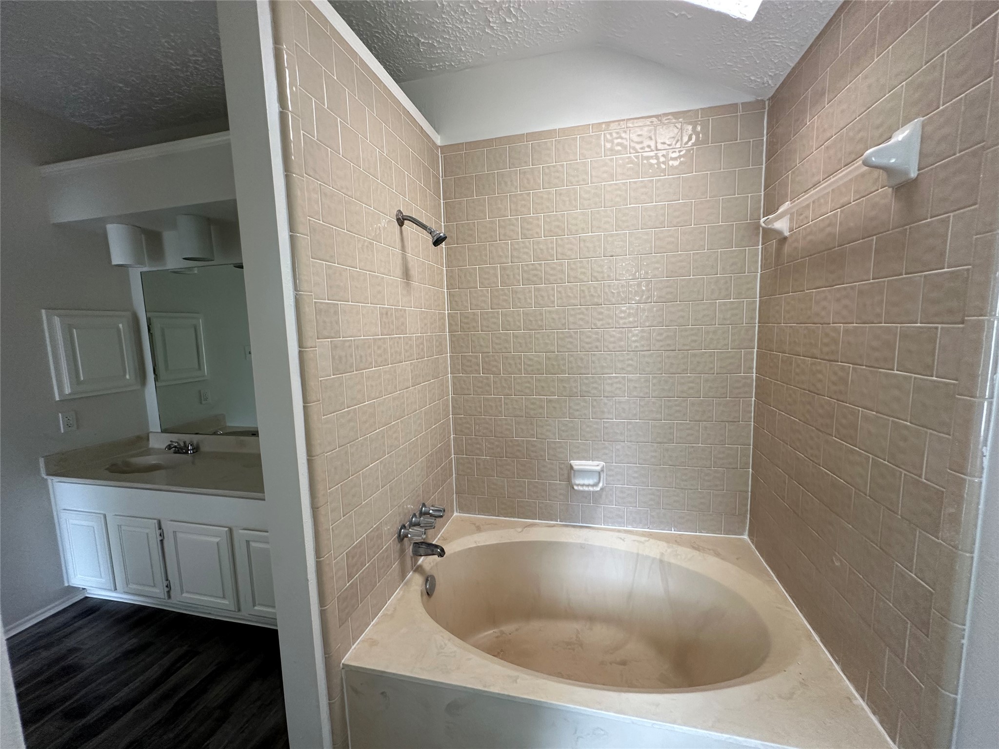 9302 Spindlewood Drive Property Photo 22