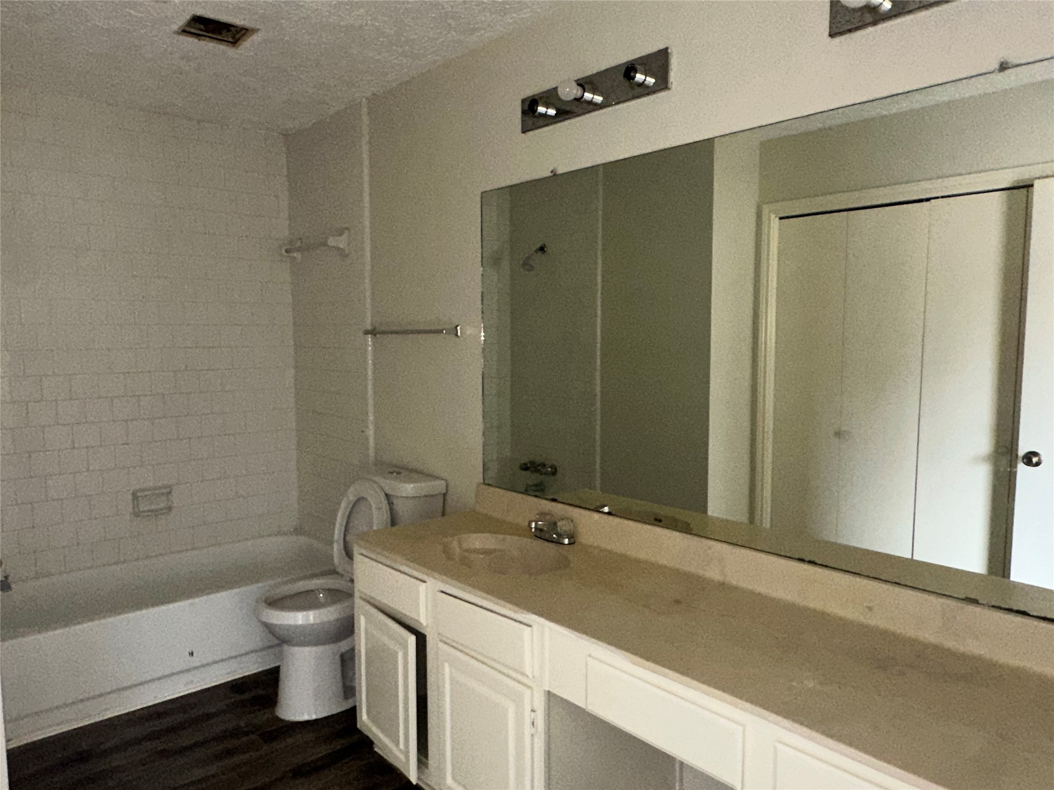 9302 Spindlewood Drive Property Photo 26