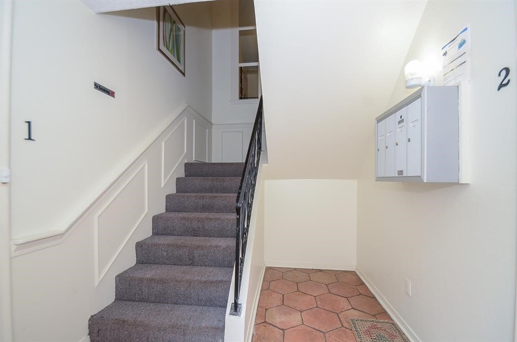 5230 Arboles Drive A-4 Property Photo 6