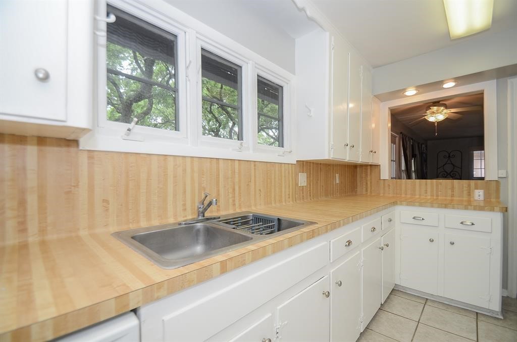 5230 Arboles Drive A-4 Property Photo 23