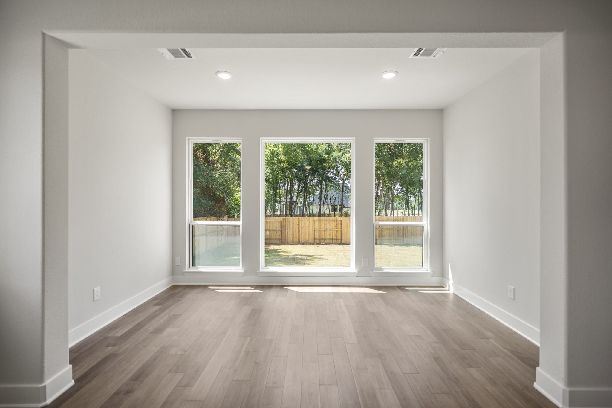 1003 Boykin Court Property Photo 11