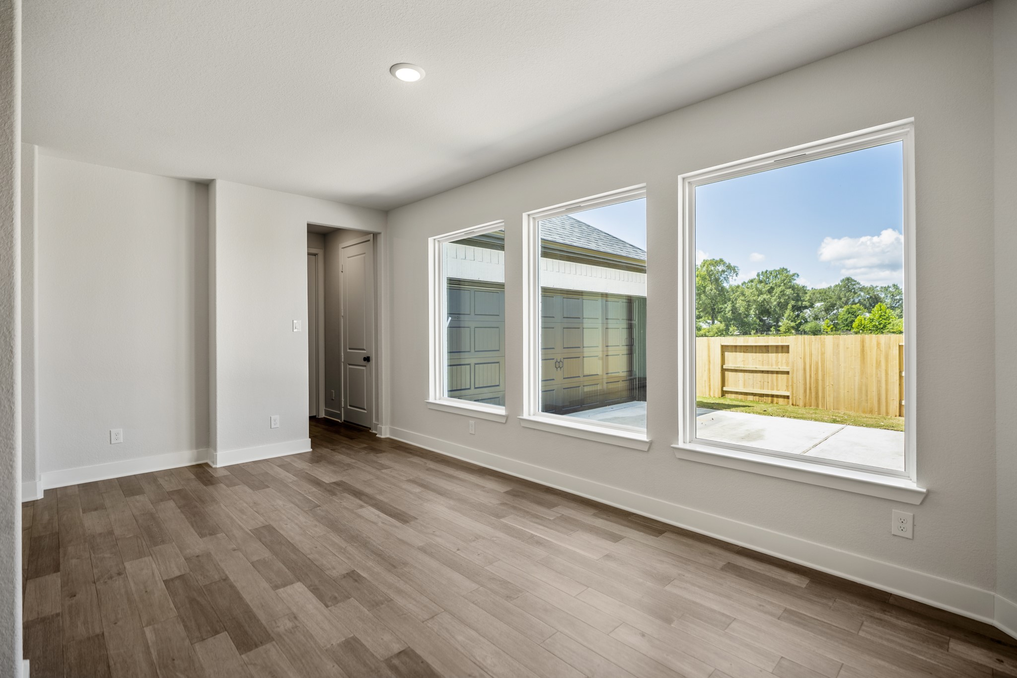 1003 Boykin Court Property Photo 16