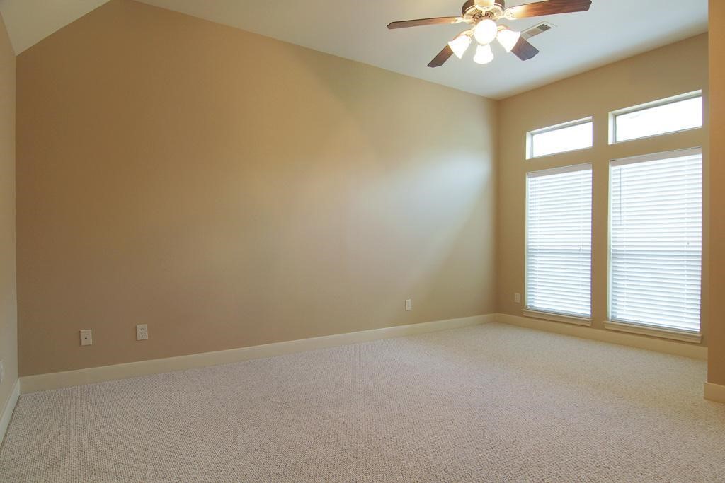 2368 Bastrop Street Property Photo 10