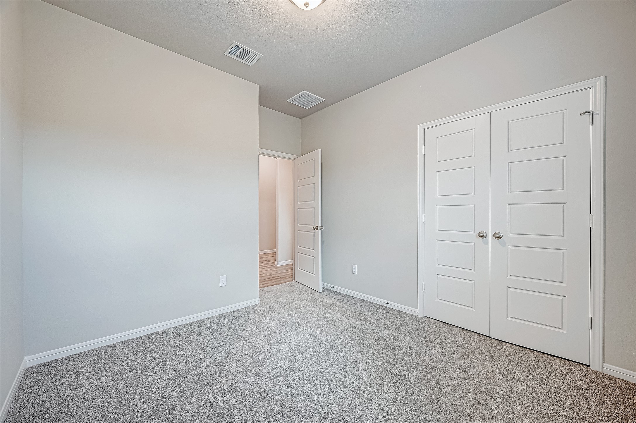 19523 Perissa Terrace Drive Property Photo 24