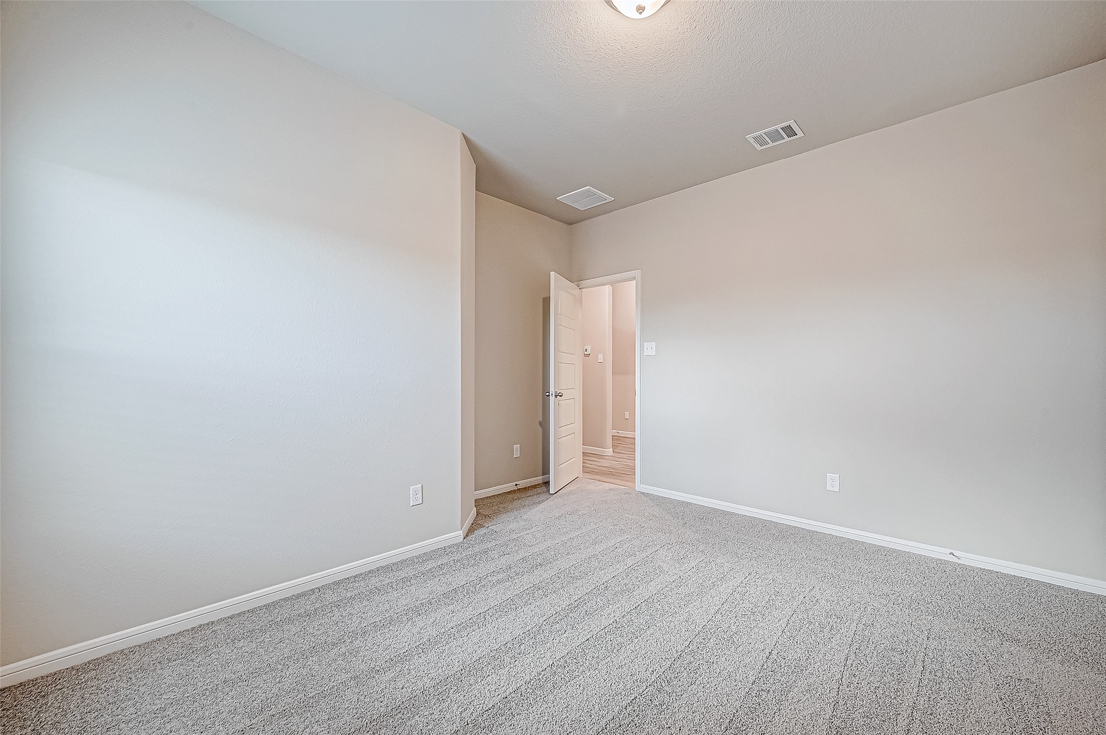 19523 Perissa Terrace Drive Property Photo 25