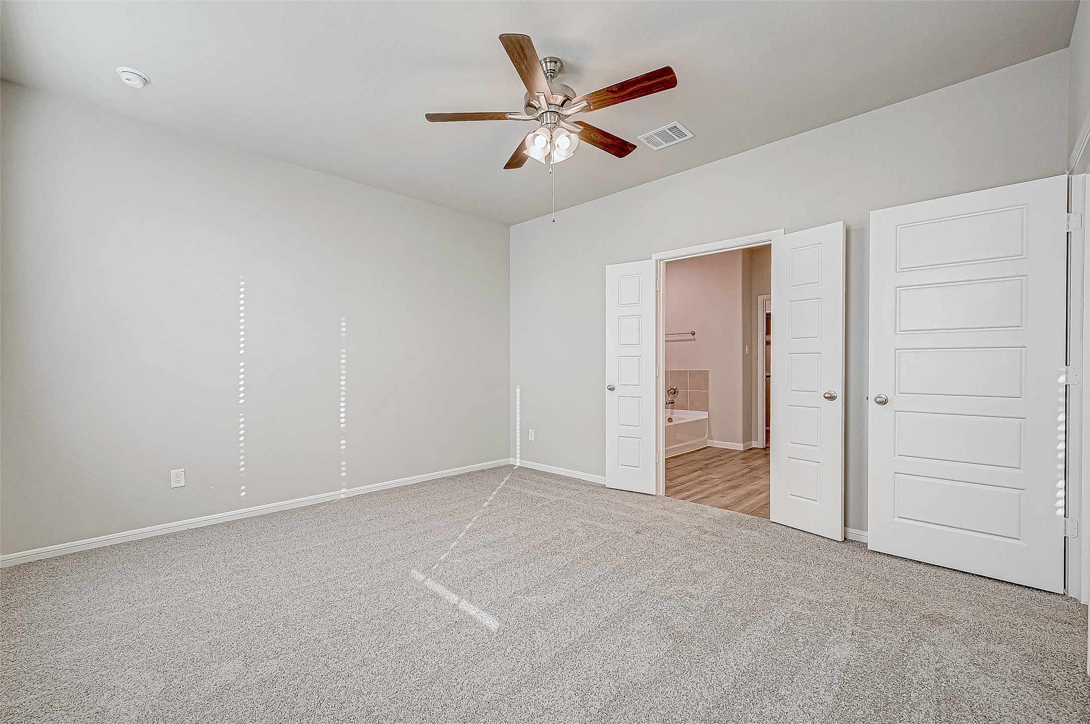 19523 Perissa Terrace Drive Property Photo 29