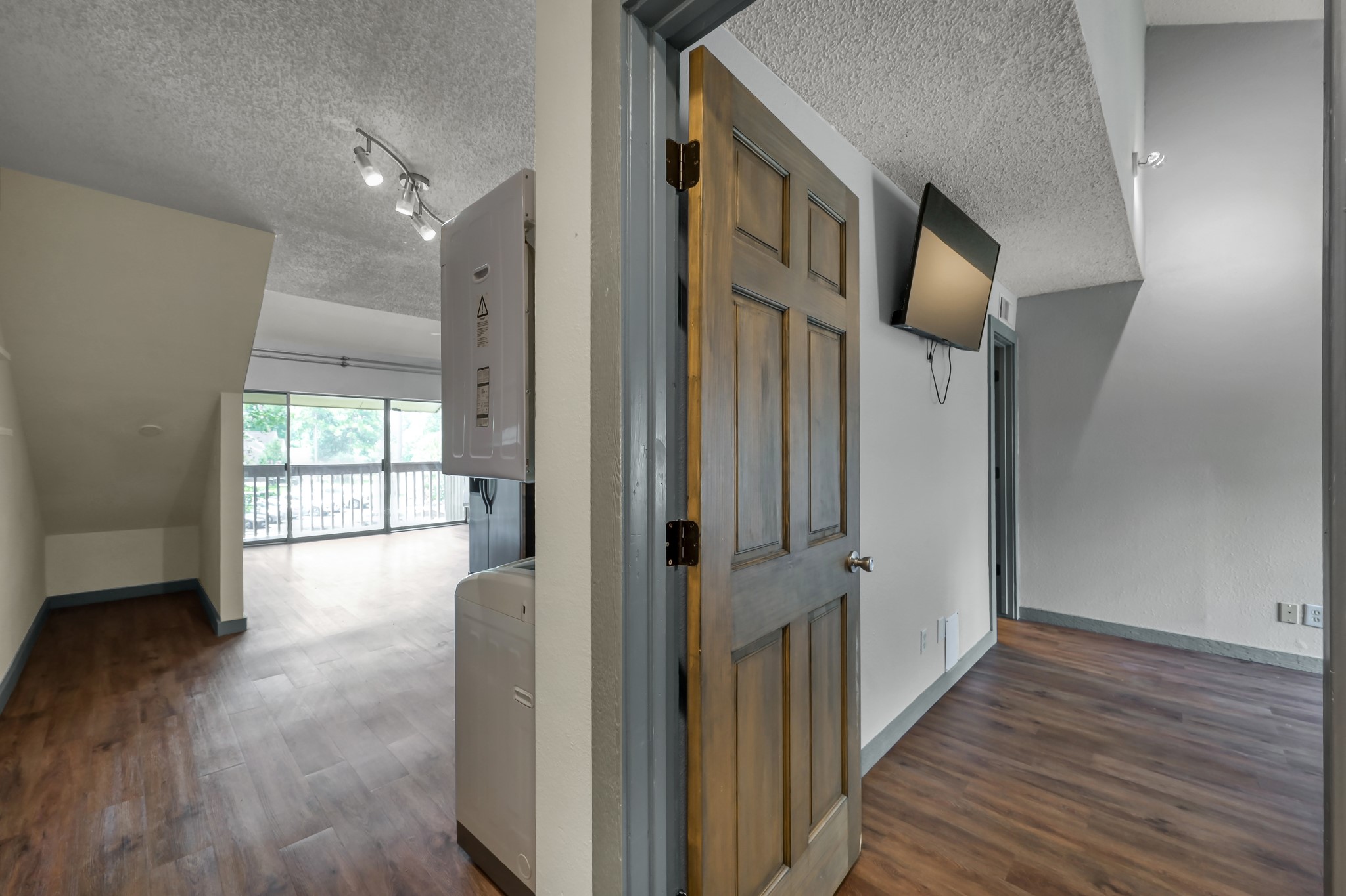 12900 Walden Road 216b Property Photo 2