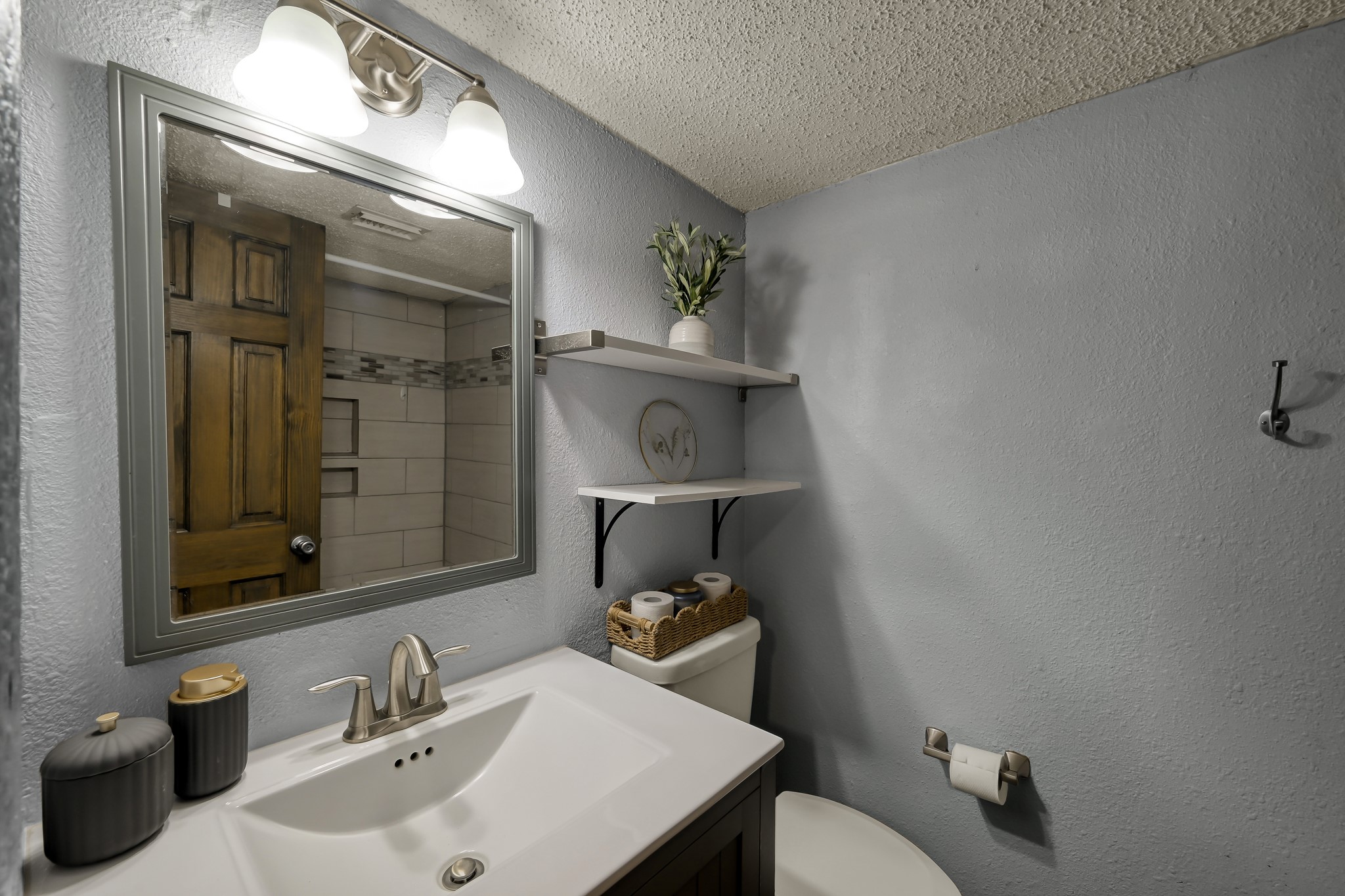 12900 Walden Road 216b Property Photo 15
